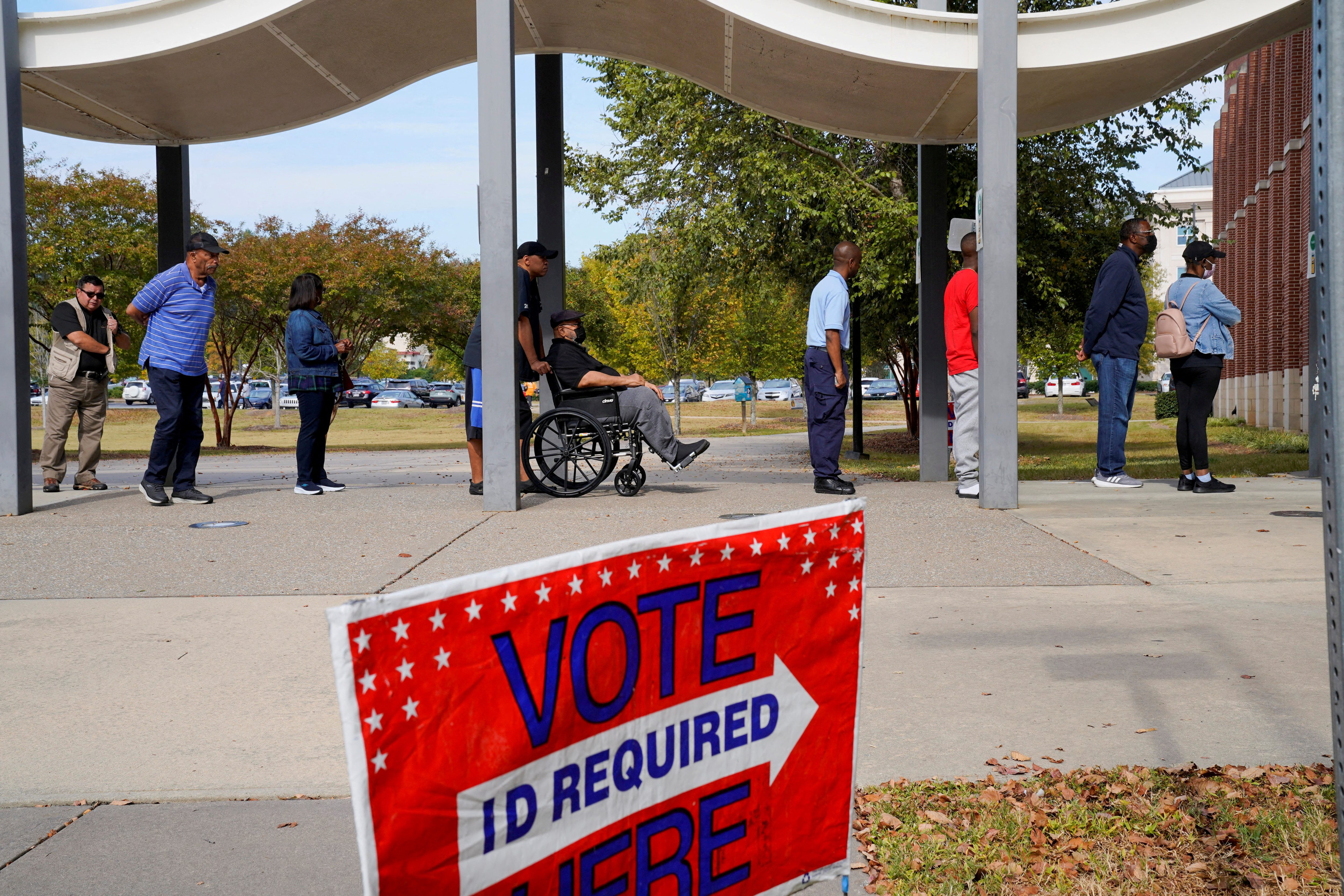 Early voting begins in Georgia for the US midterms
