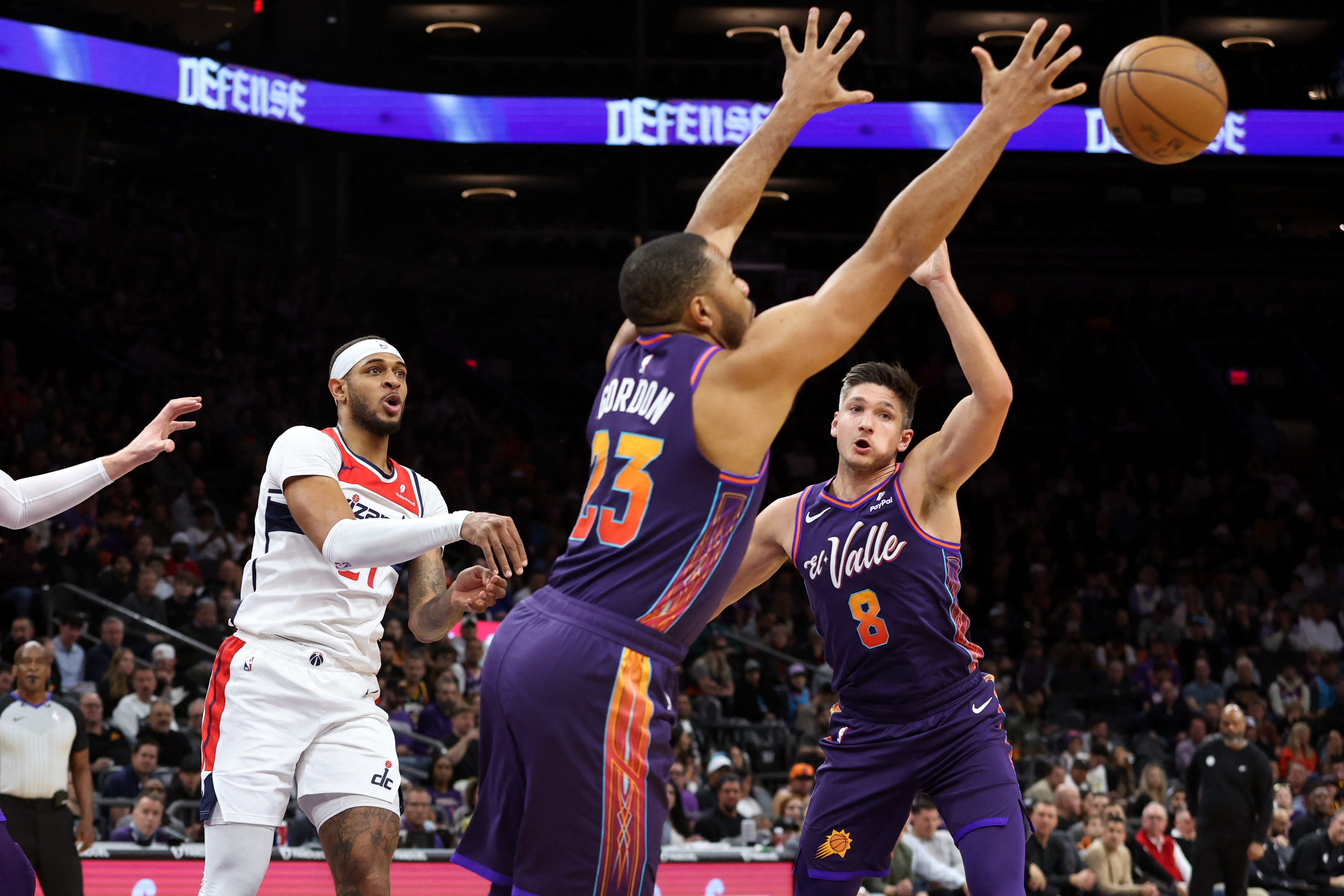 Devin Booker sparks big 4th quarter, Suns rally to beat Wizards 112-108 -  WTOP News