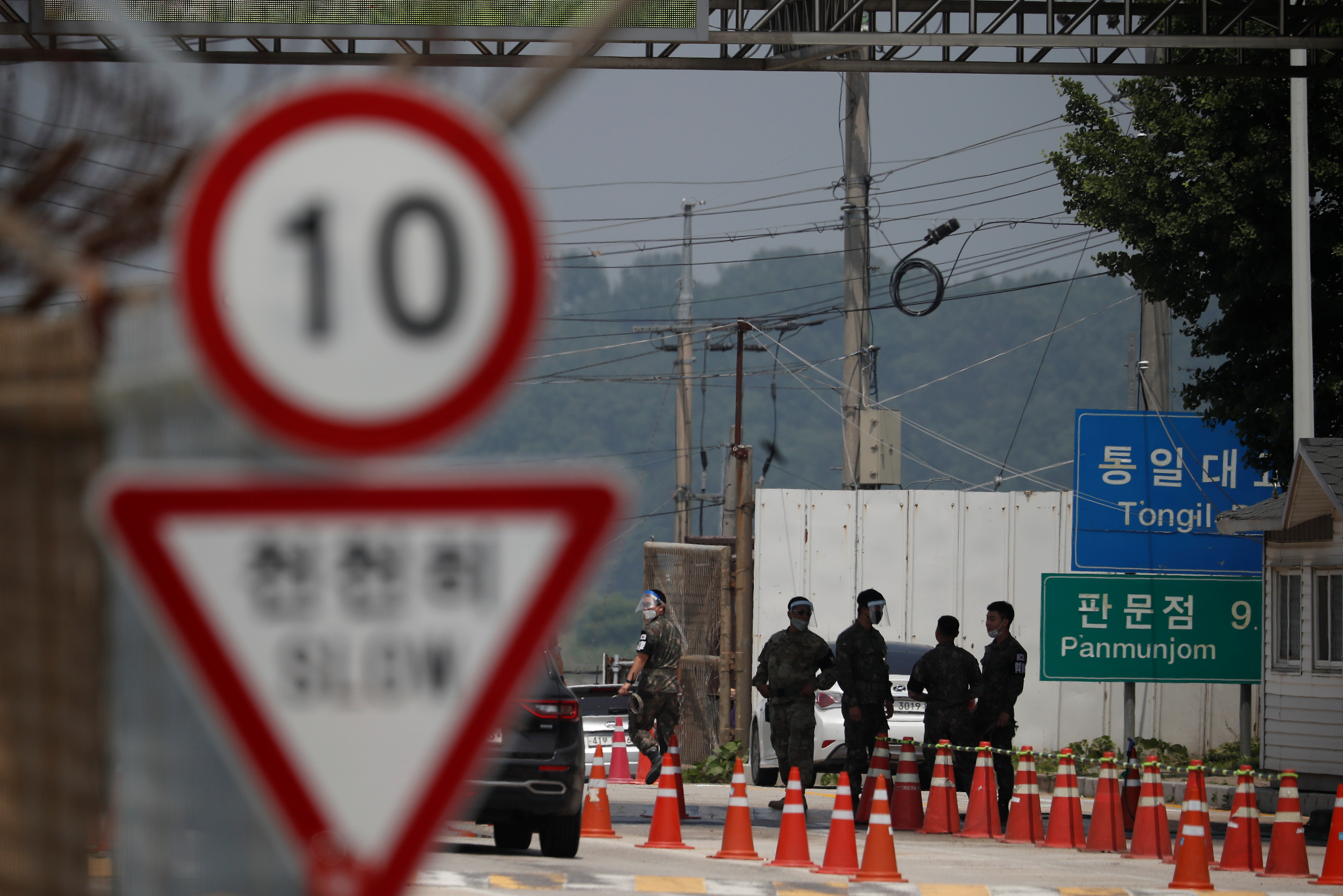 north korean traffic