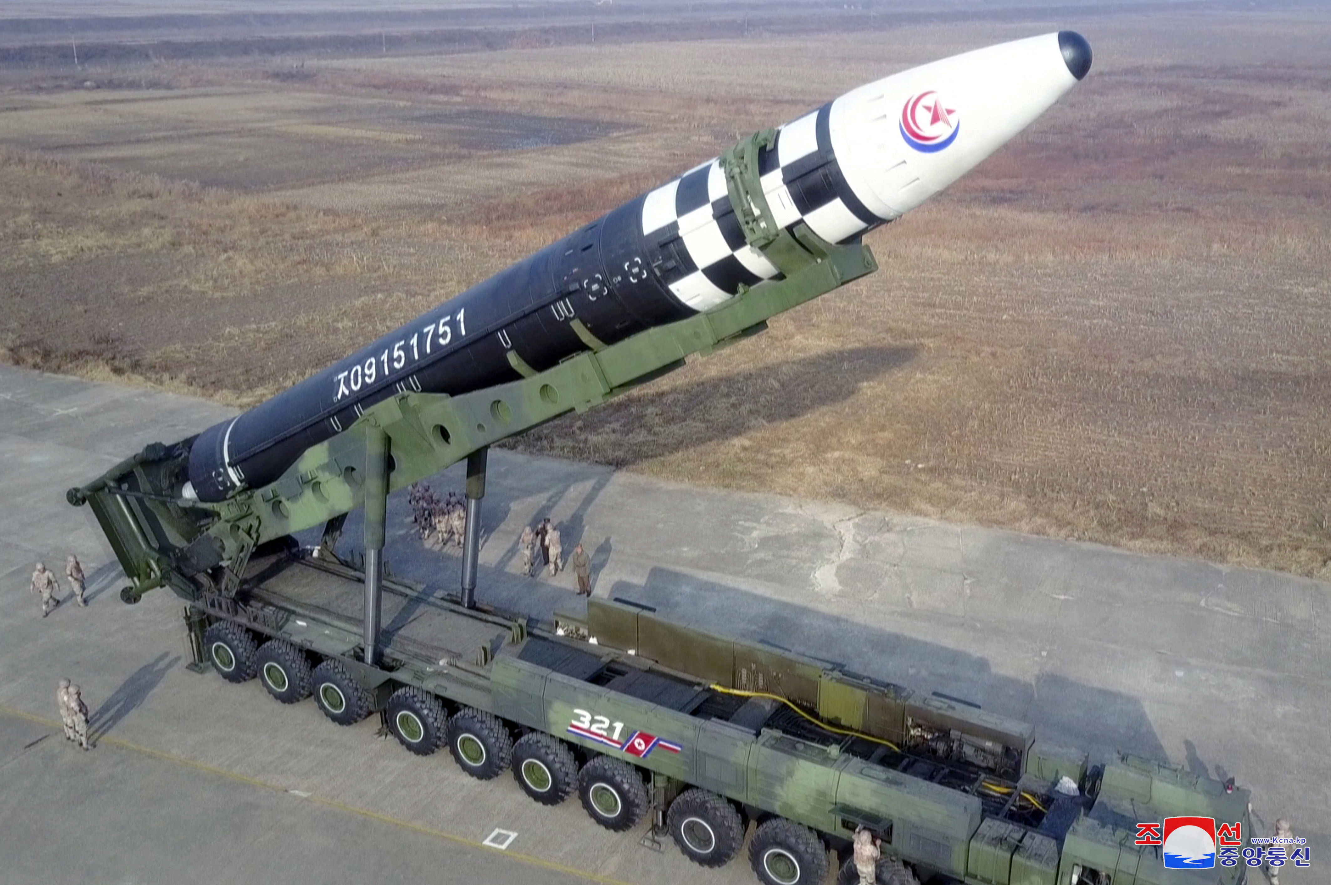 Factbox: North Korea's new Hwasong-17 'monster missile' | Reuters