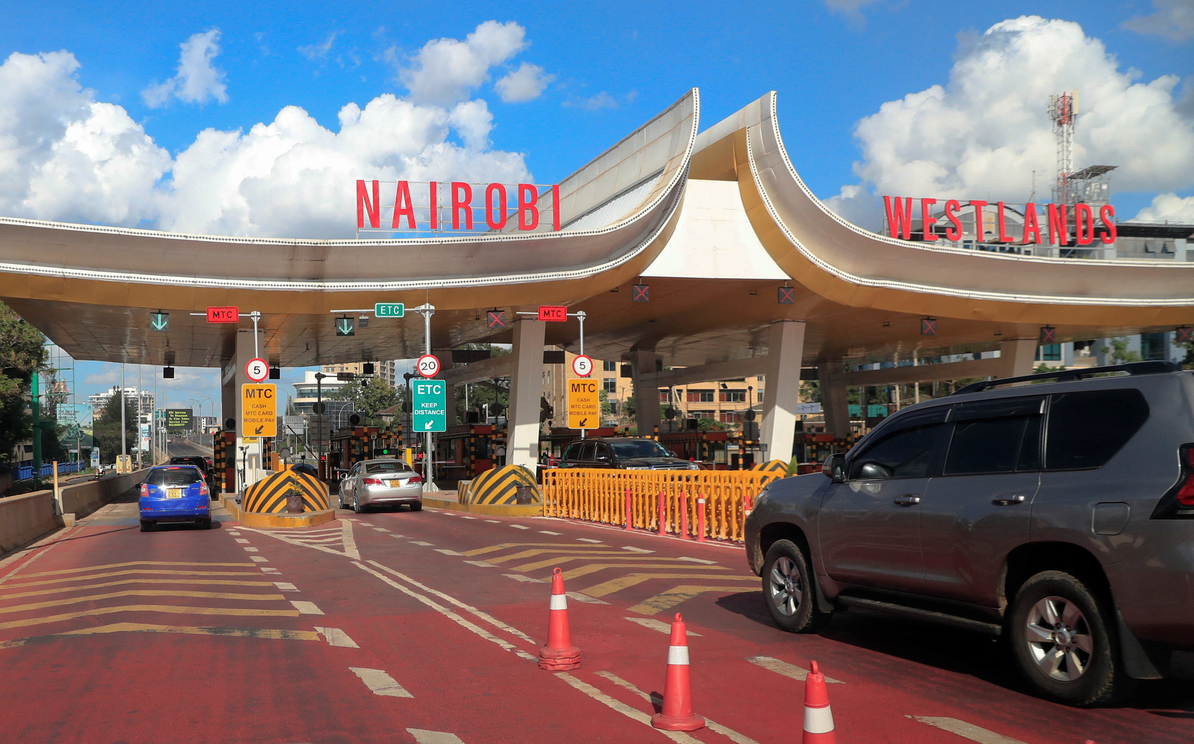 Traffic moves towards the Westlands toll station on the Nairobi Expressway undertaken by the China Road and Bridge Corporation along Waiyaki Way within Westlands district of Nairobi