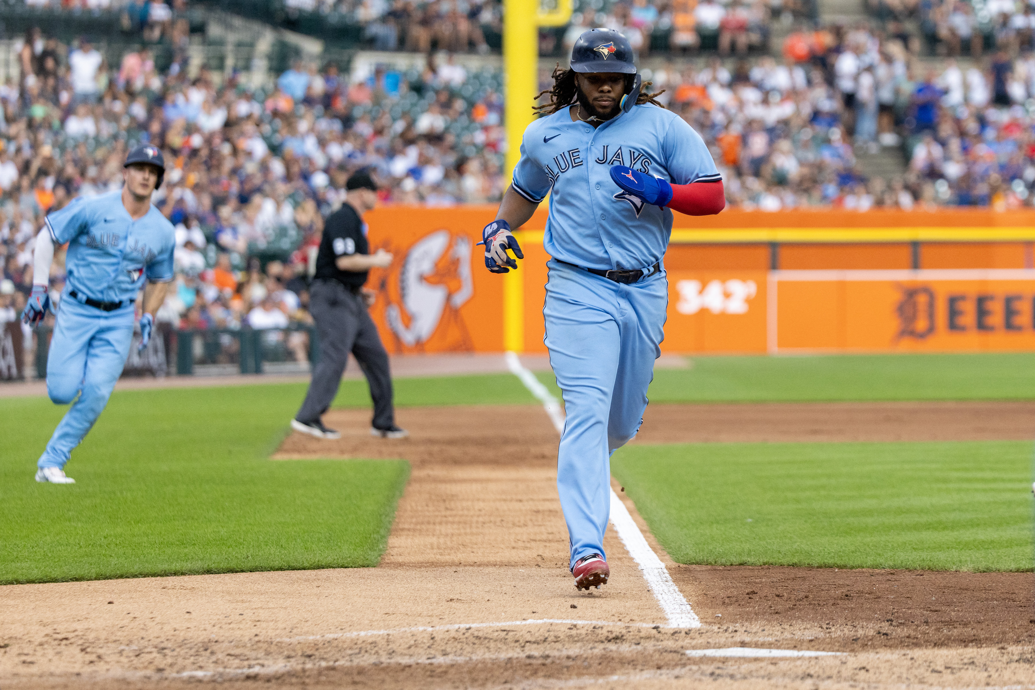 Detroit Tigers trounced by Toronto Blue Jays, 12-2