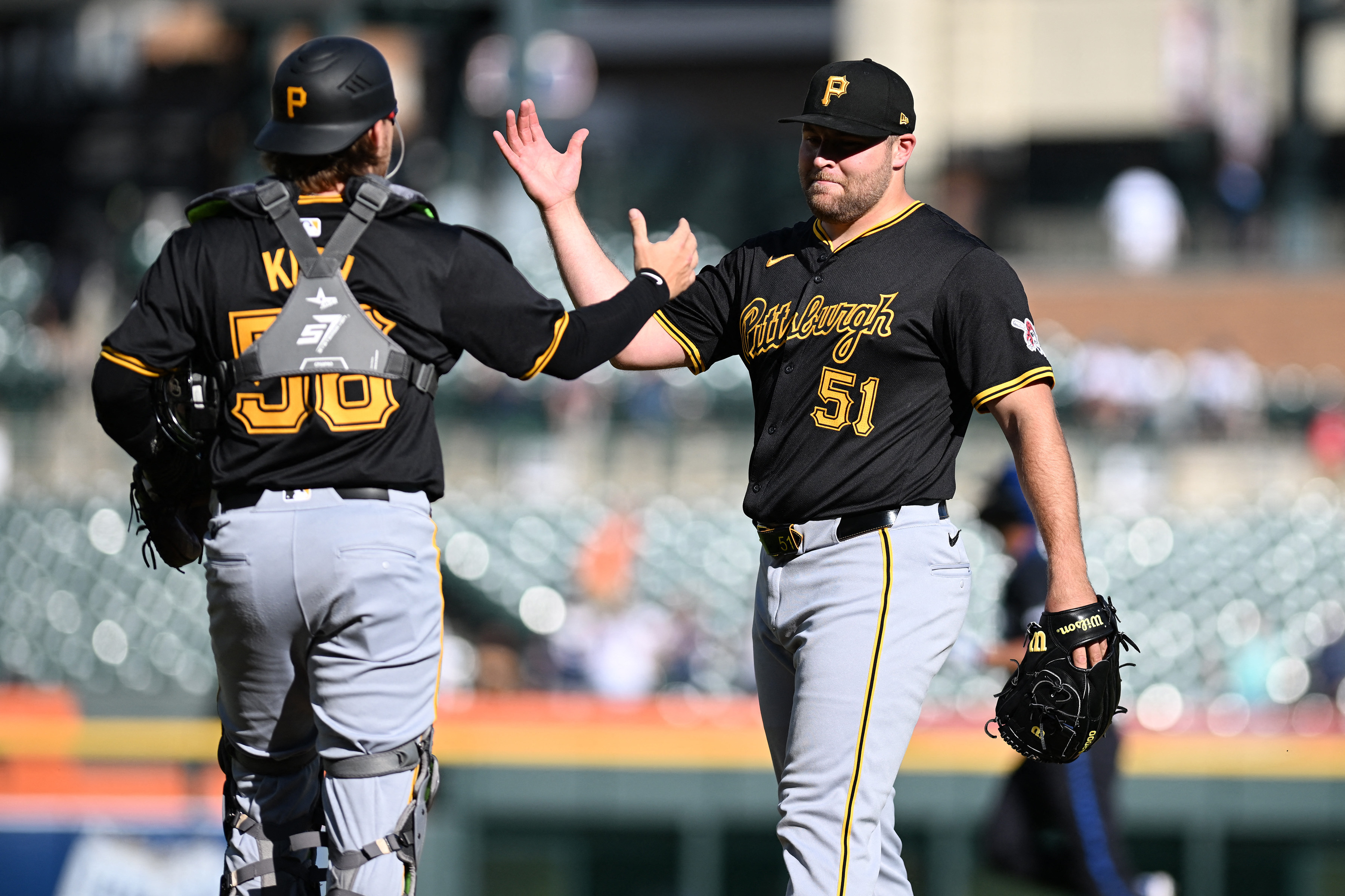 Paul Skenes gets plenty of support as Pirates earn split against Tigers ...