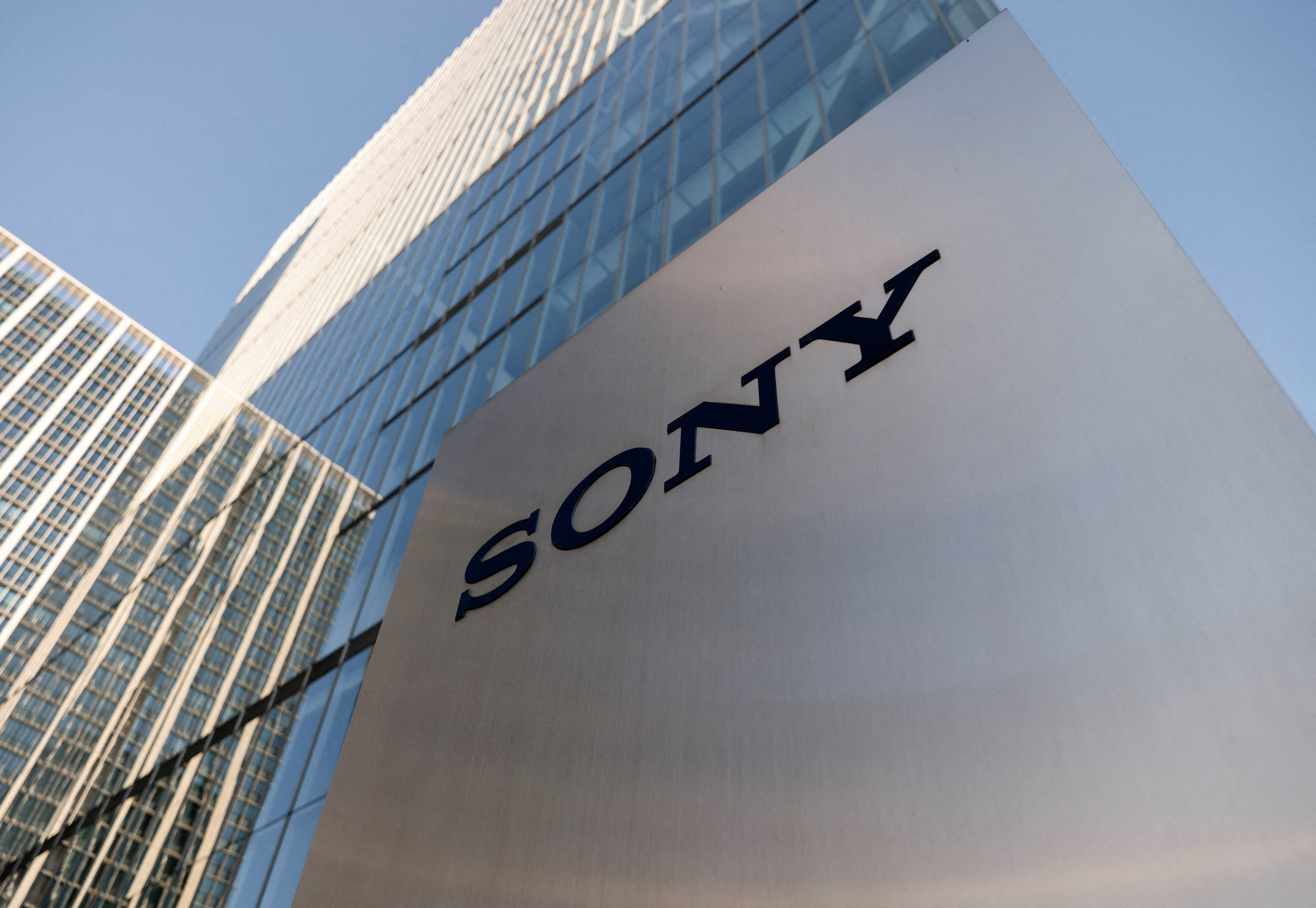 ソニーG、純利益3回目の上方修正 メモリー「最低限の確保はめど