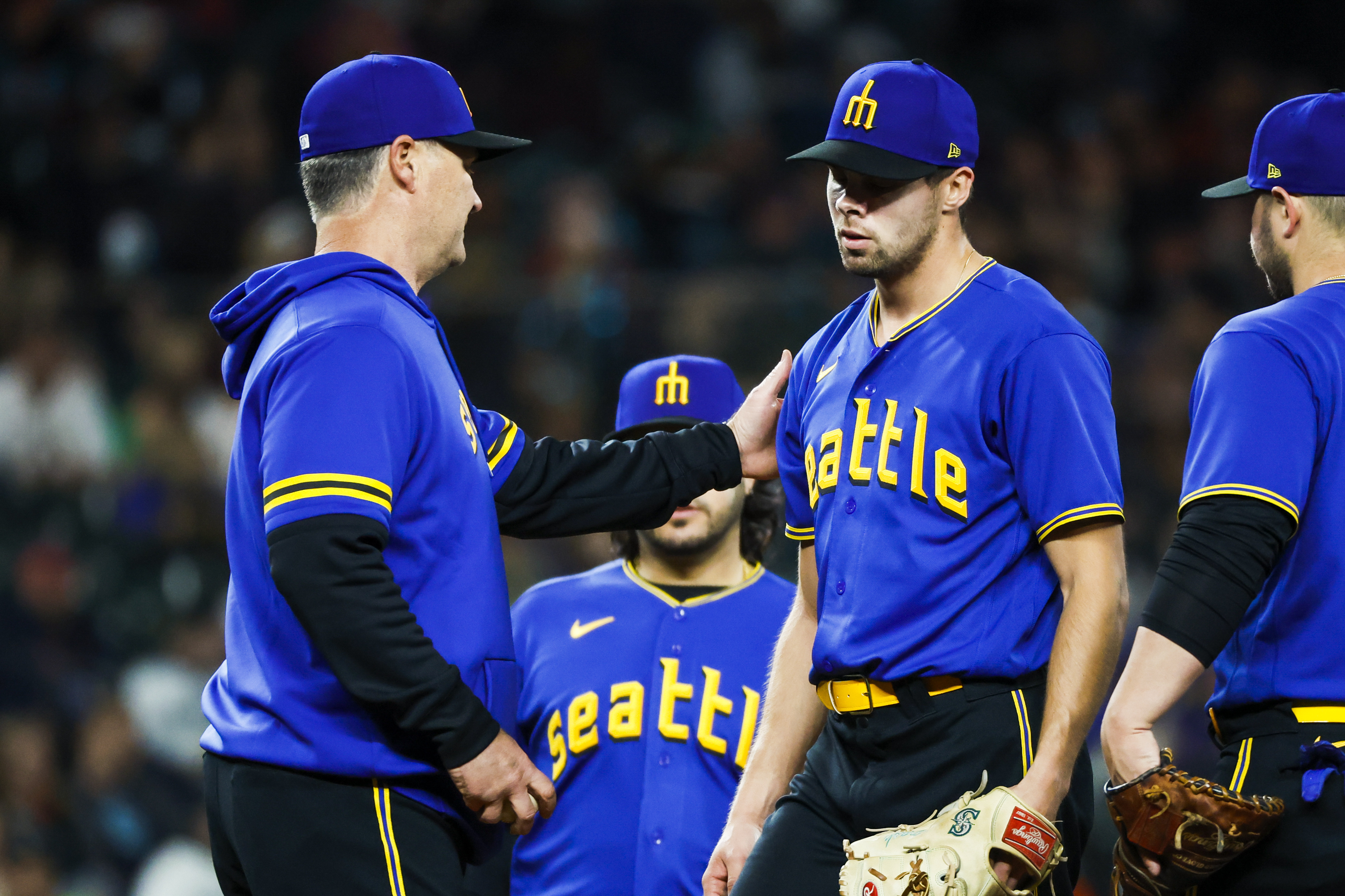 Mariners vs. Royals: Live updates from Turn Ahead The Clock Night
