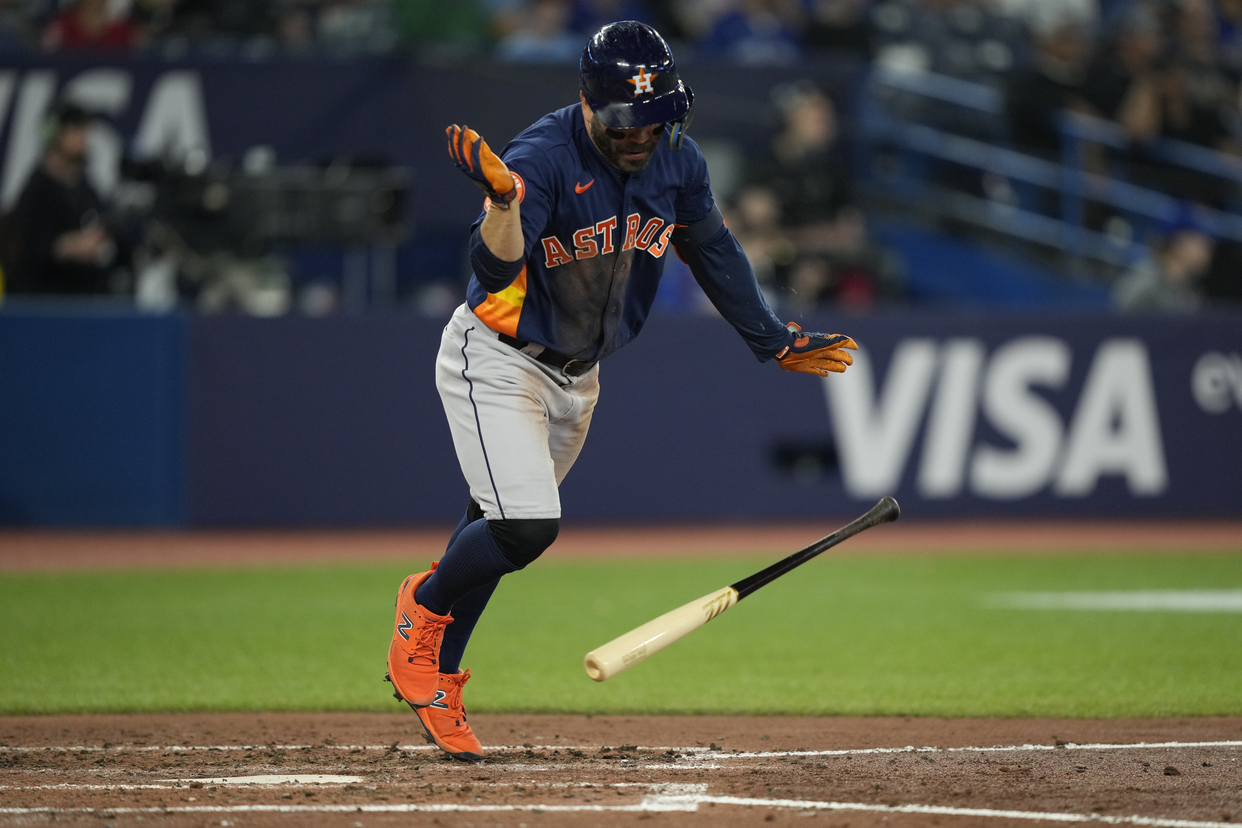 Blue Jays win third straight over Astros