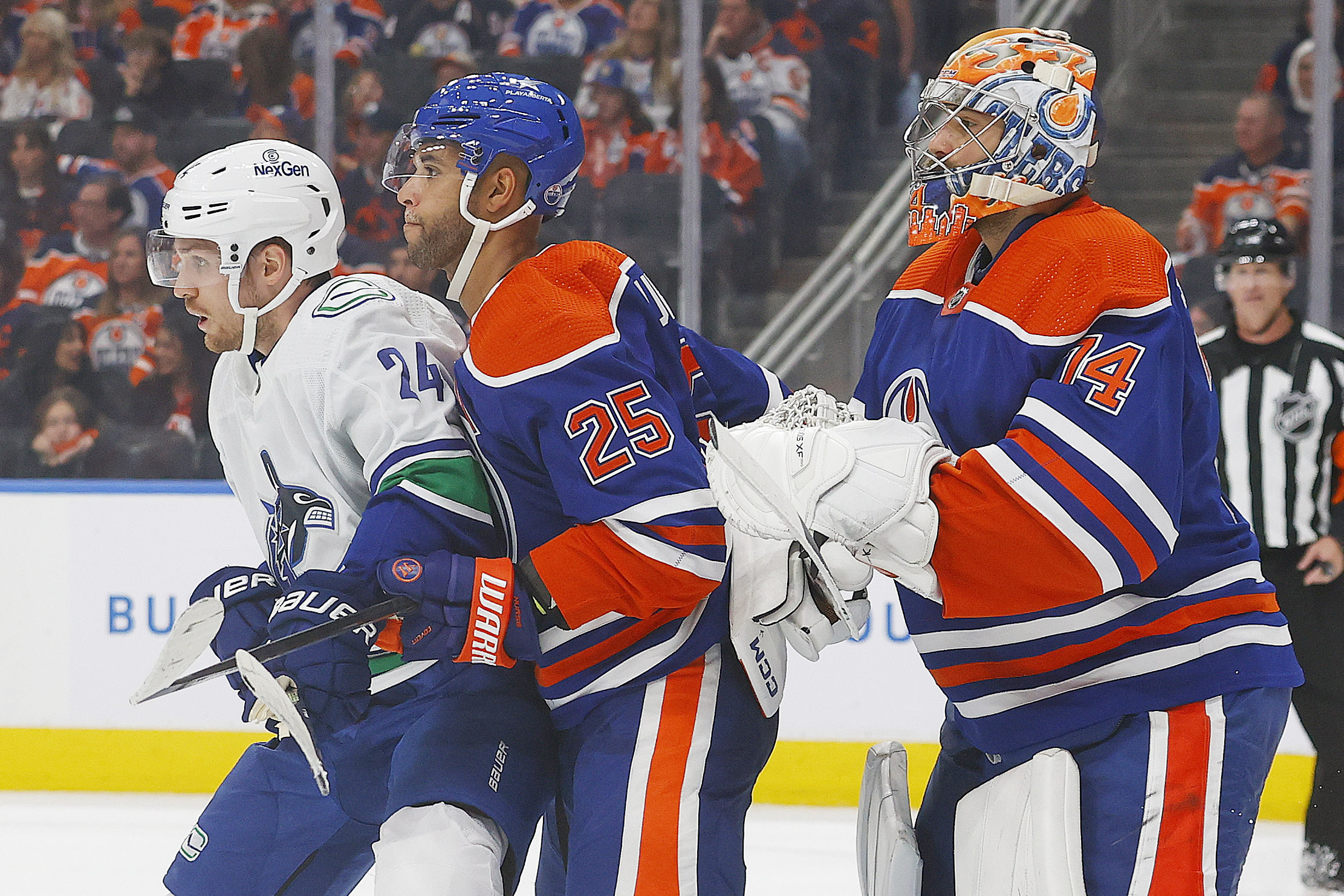 Casey DeSmith Shines, Canucks Beat Oilers For Second Straight Game ...