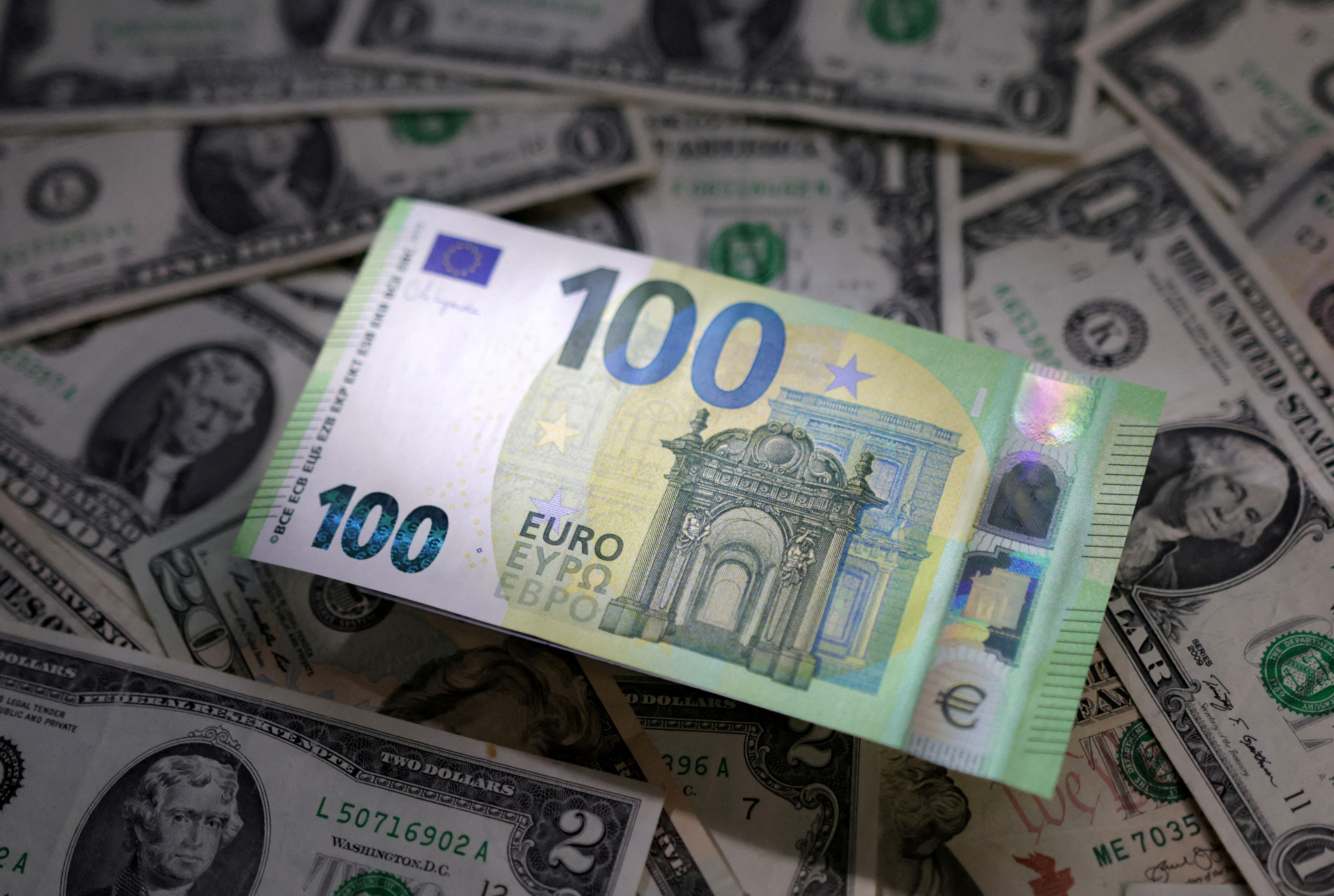 Here's a European stock that stands to benefit from strong U.S. dollar