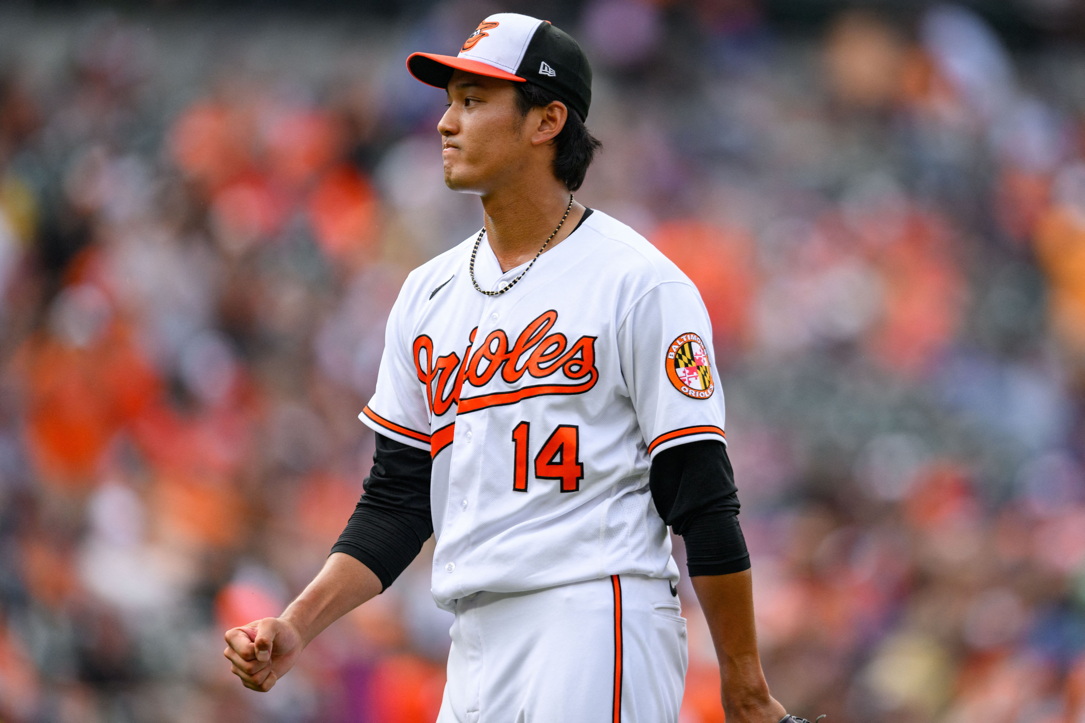 Orioles put away Mets 2-0 to finish sweep