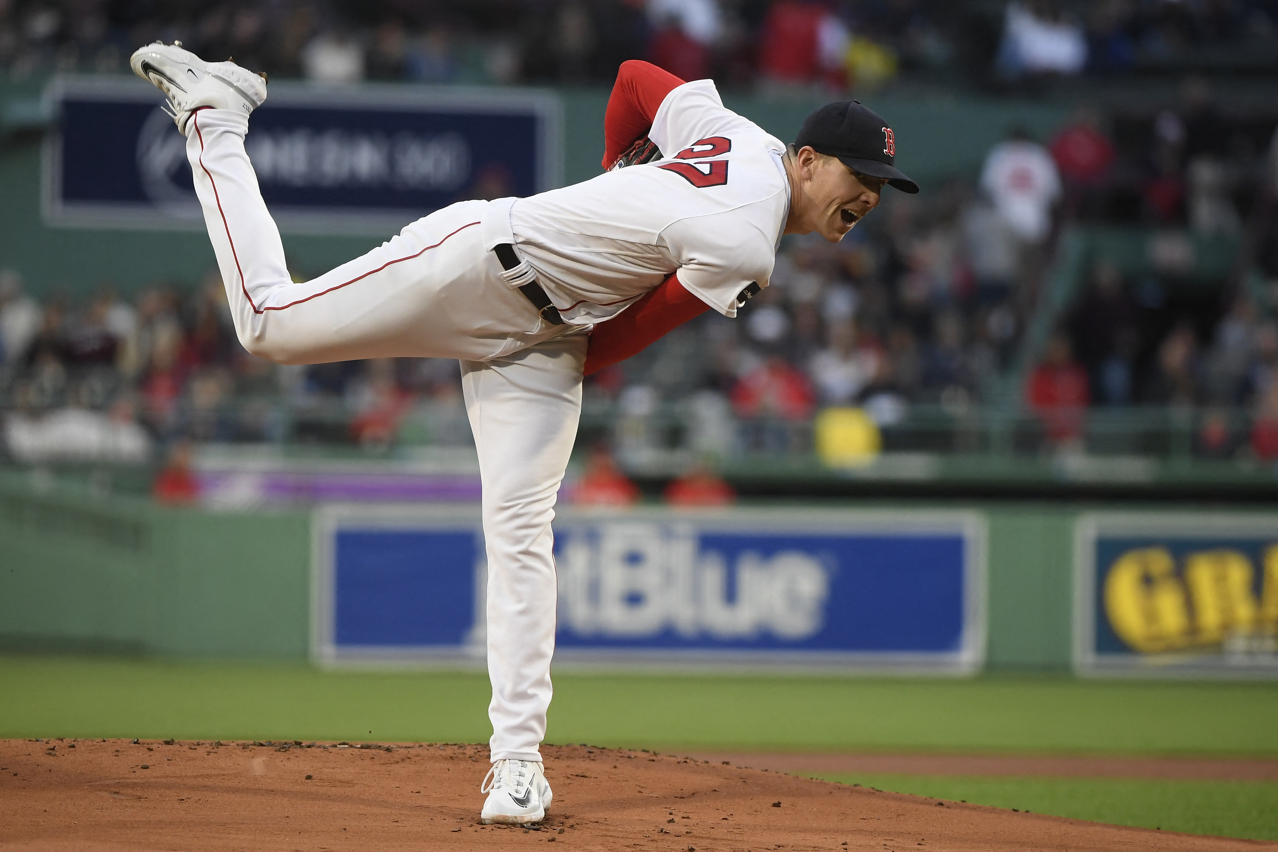 Guardians' Shane Bieber shuts down Red Sox