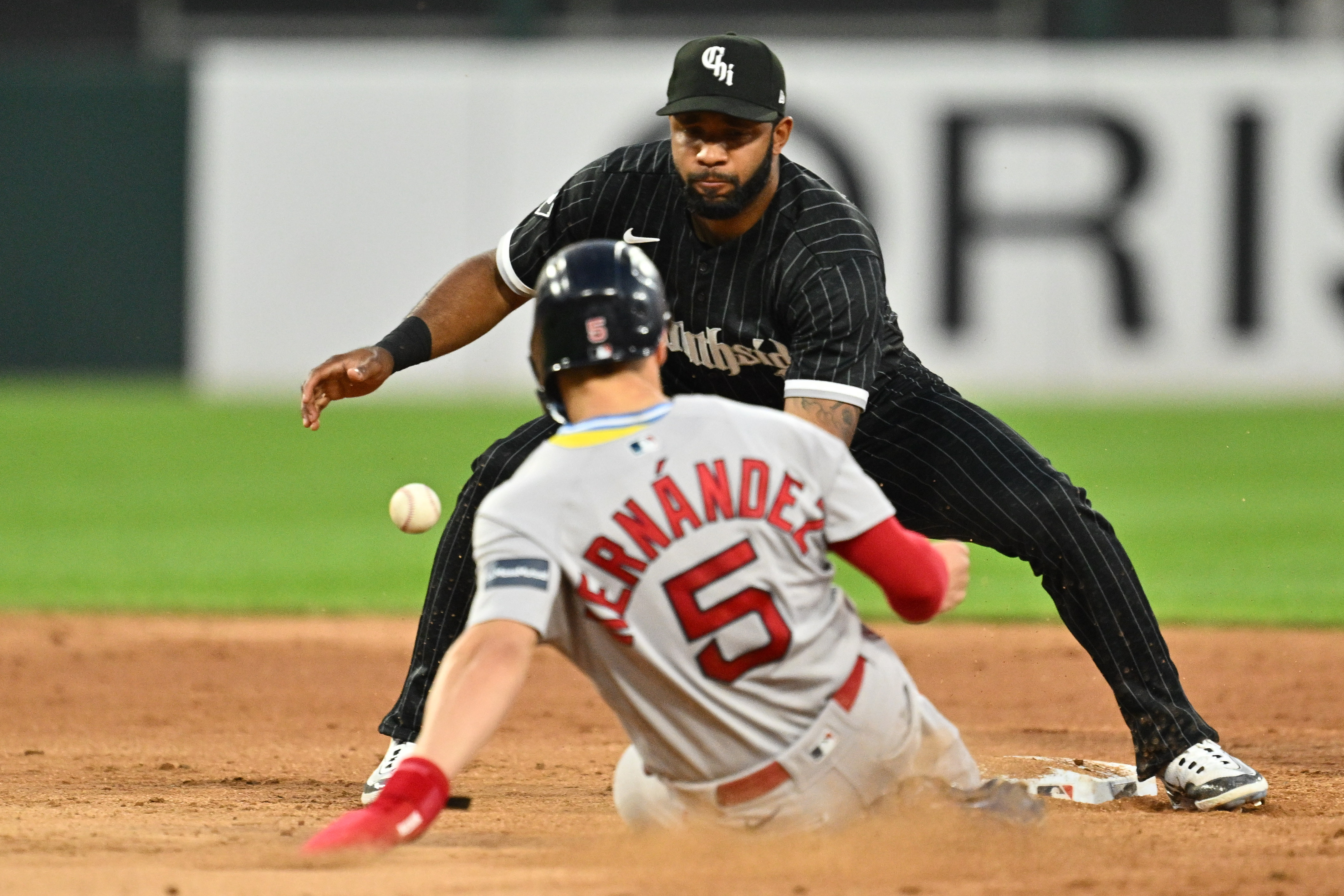 Brayan Bello's effective outing leads Red Sox past White Sox