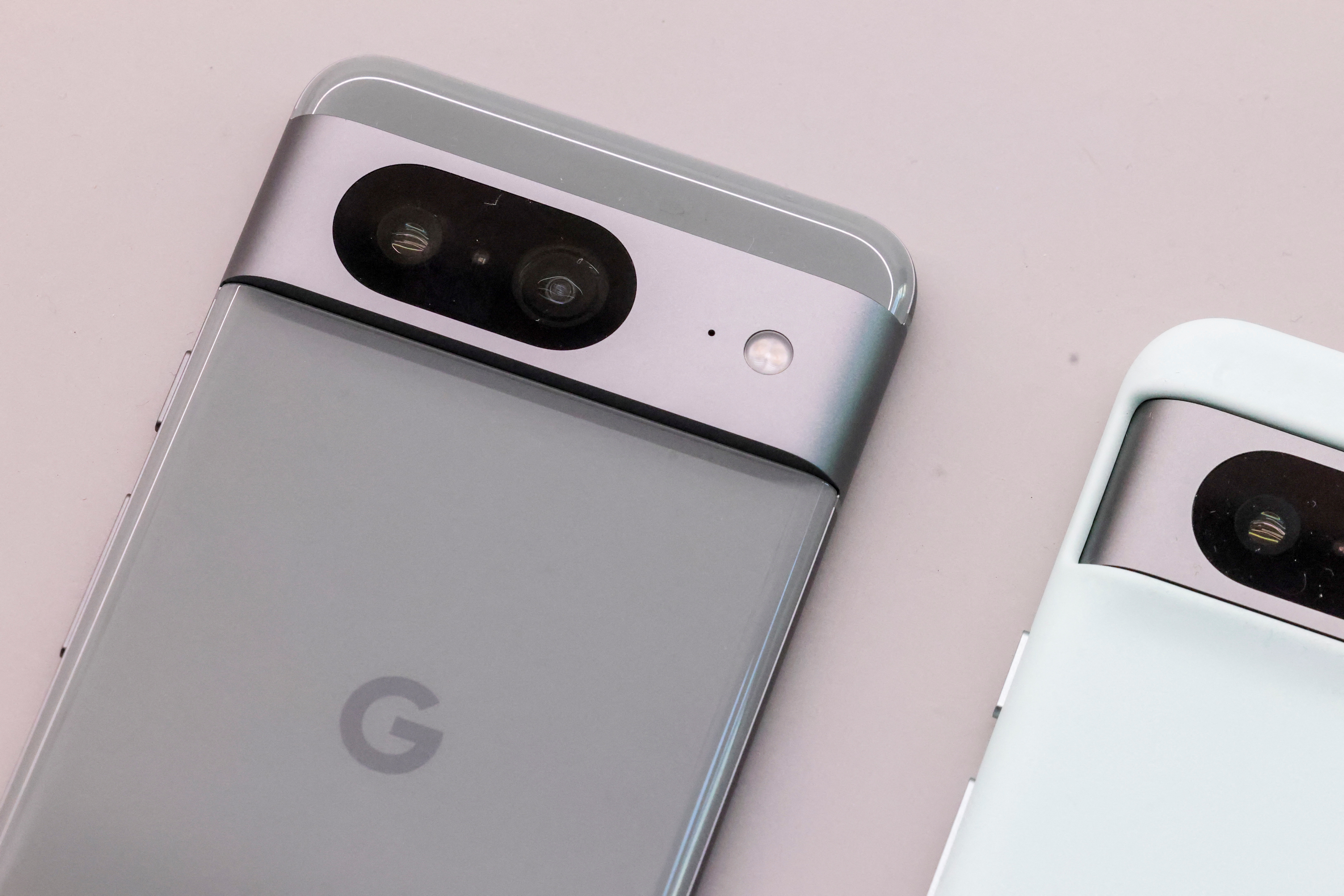 Google officially unveils the Pixel 8: What's new with the Pro version?