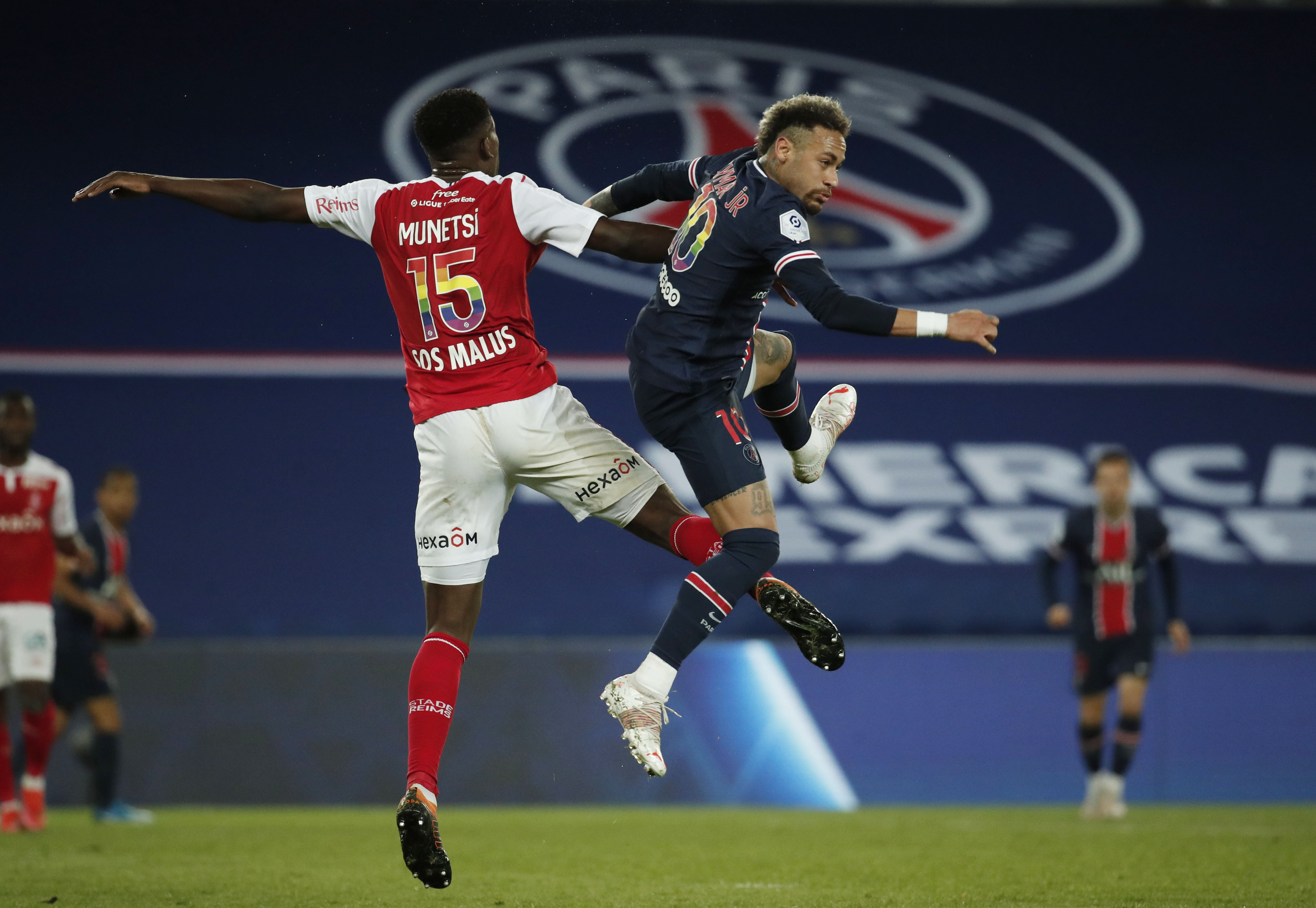 PARIS SAINT-GERMAIN - STADE DE REIMS (4 - 0) - Highlights - (PSG - SdR) /  2021-2022 