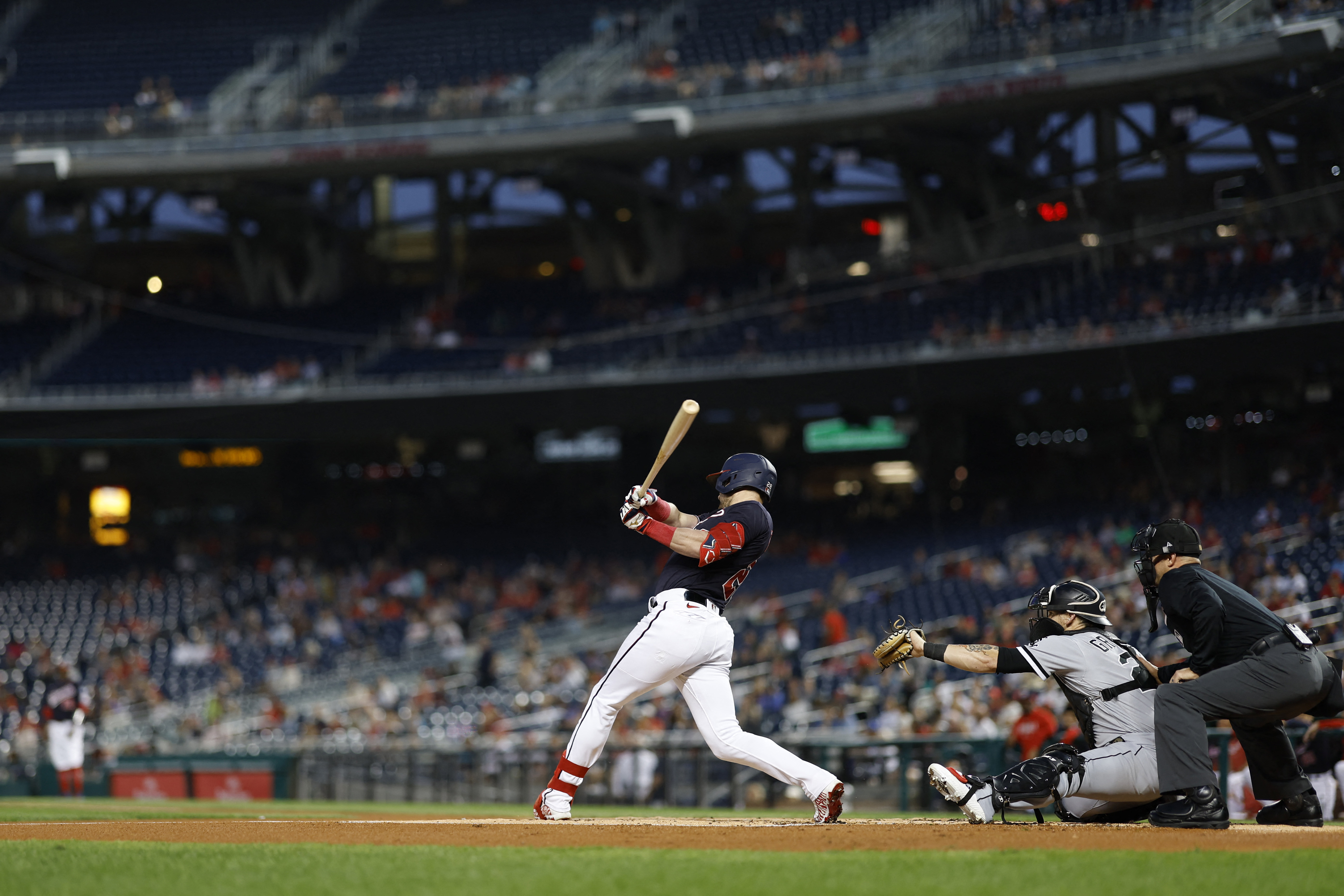 White Sox' Mike Clevinger looks to record hat trick of wins vs