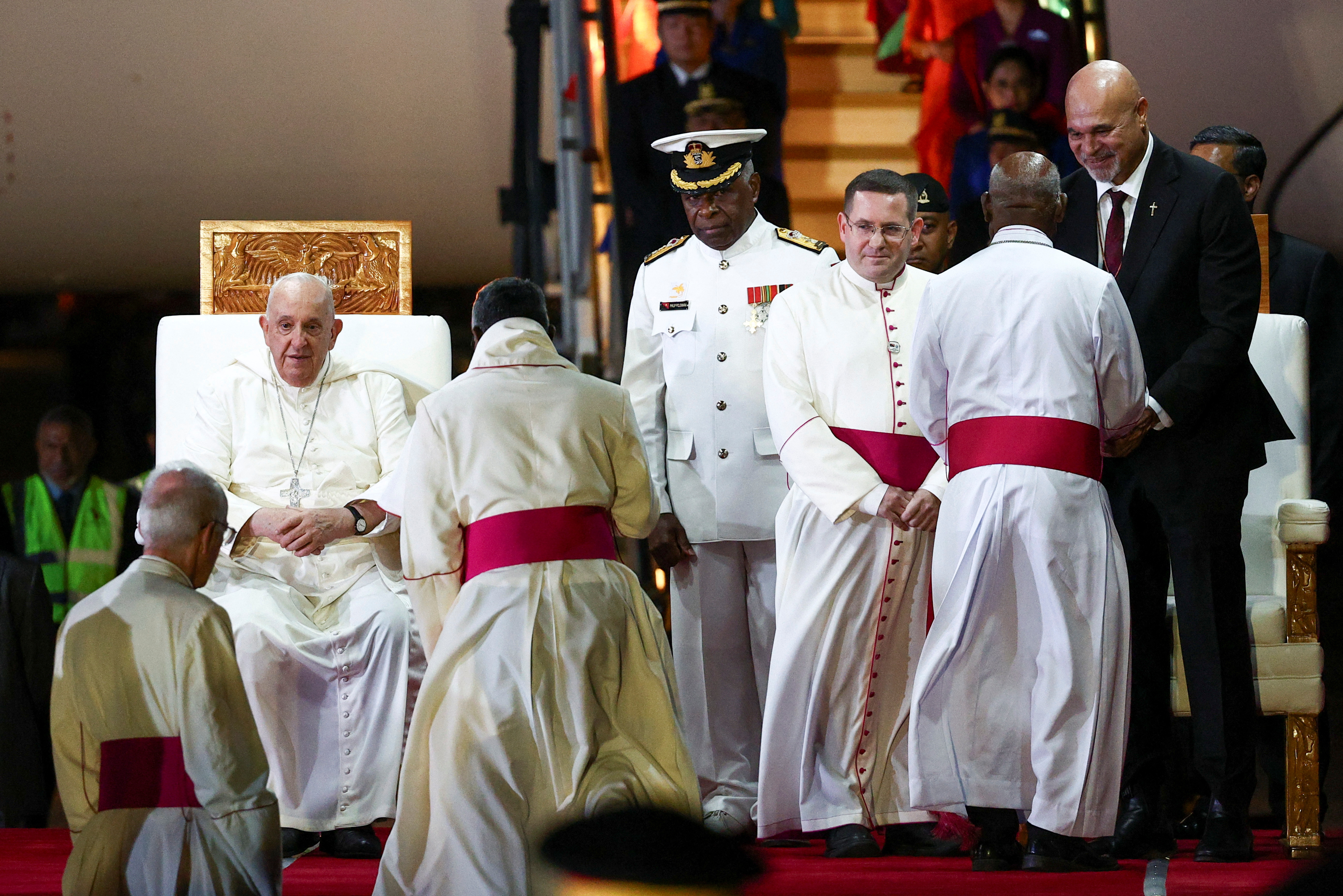 Pope Francis arrives in Papua New Guinea