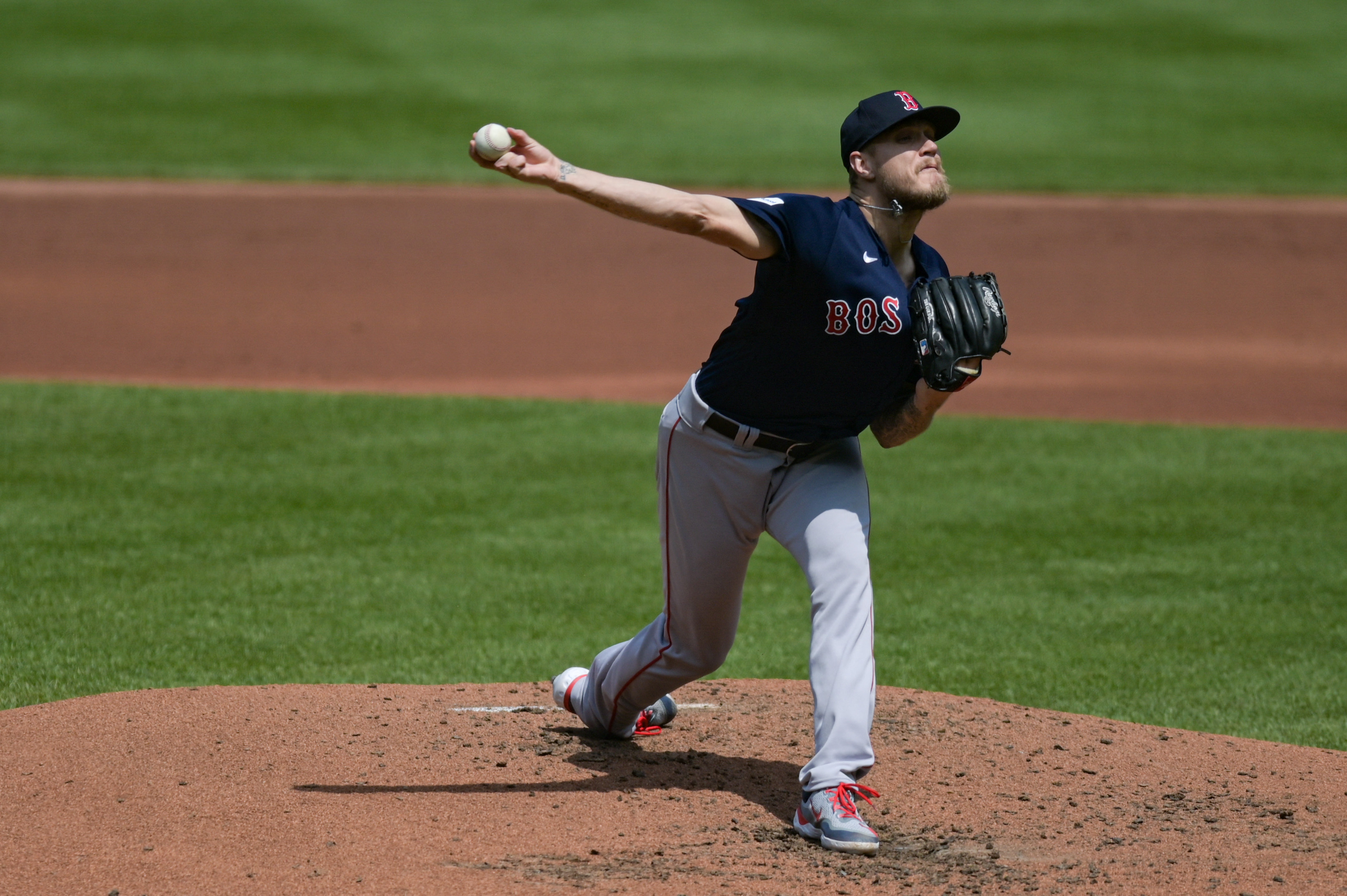 Orioles defeat Red Sox for eighth win in nine games