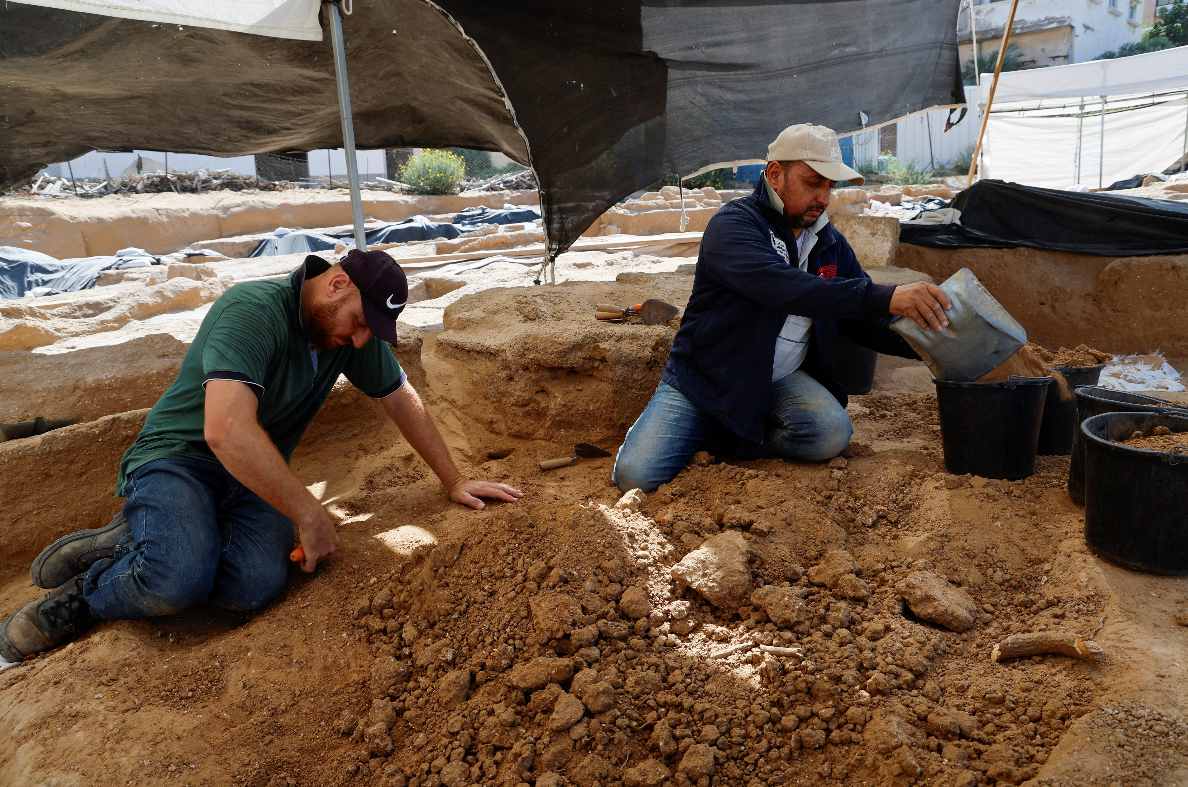 At least 125 tombs discovered at Roman-era cemetery in Gaza | Reuters
