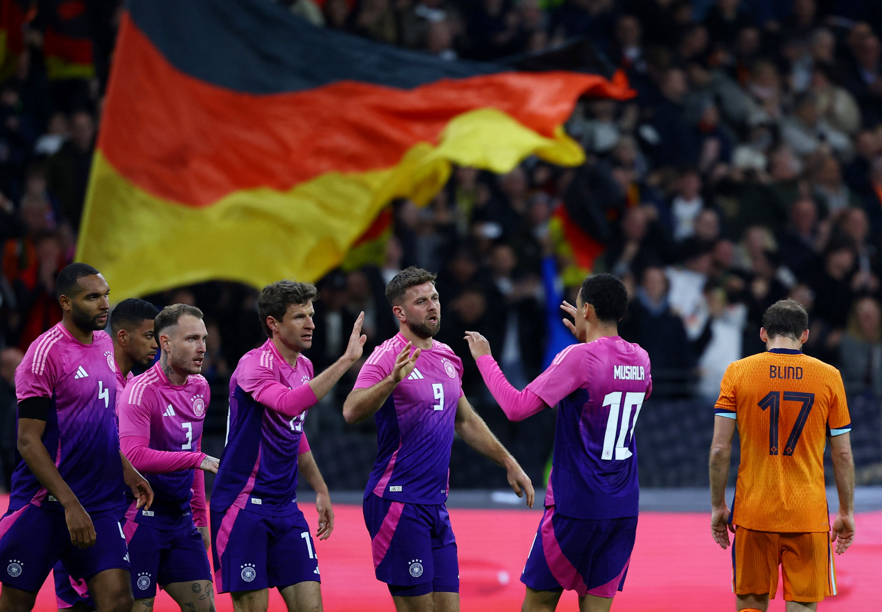 Improving Germany snatch 2-1 comeback win over Netherlands | Reuters