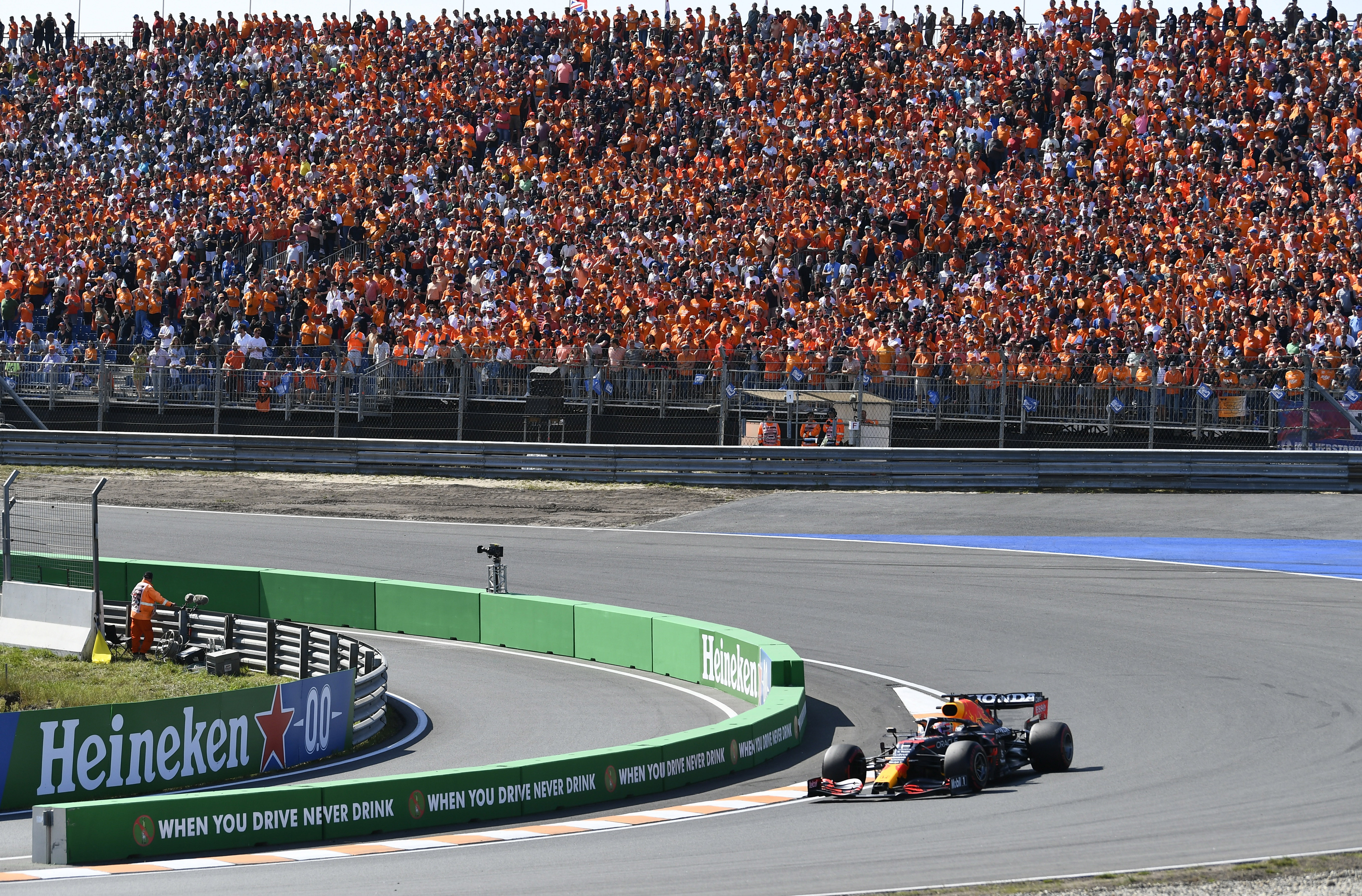 Max Verstappen wins in Netherlands to regain F1 championship lead from  Hamilton