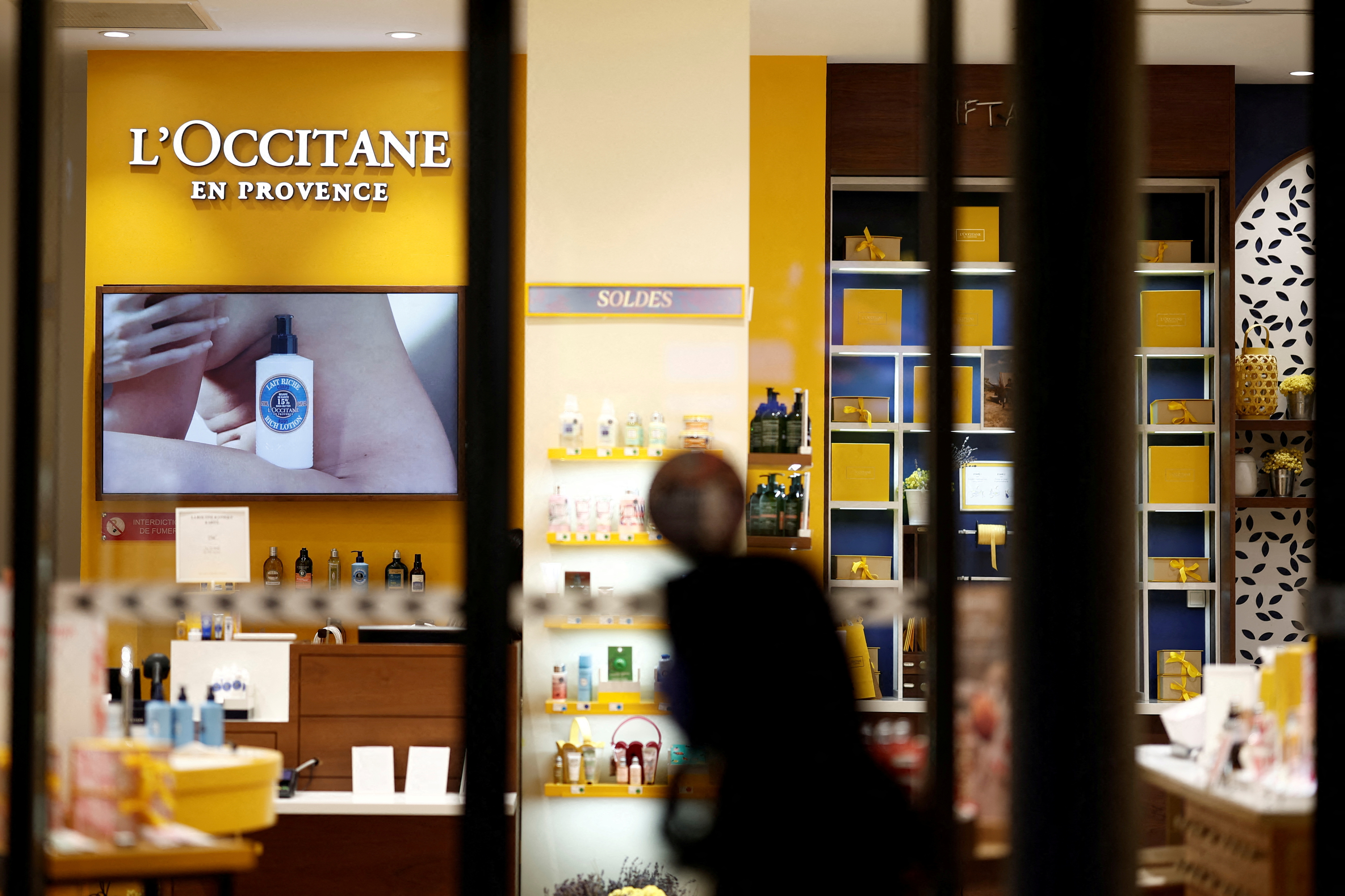 新宿にオープンしたロクシタンの世界最大店舗が凄い！ - CanCam.jp（キャンキャン） | L'OCCITANE 約35万相当 (遠方の方など代引きOK) | スキンケア | Lmkcli