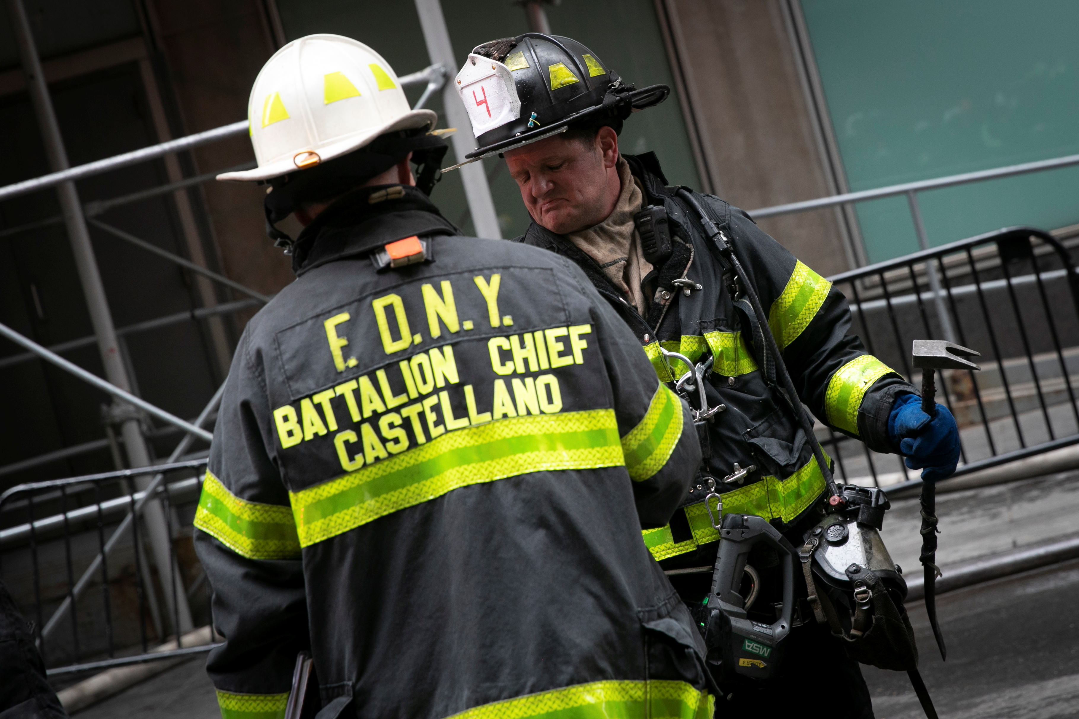 no-injuries-reported-in-fire-in-manhattan-building-under-construction-reuters