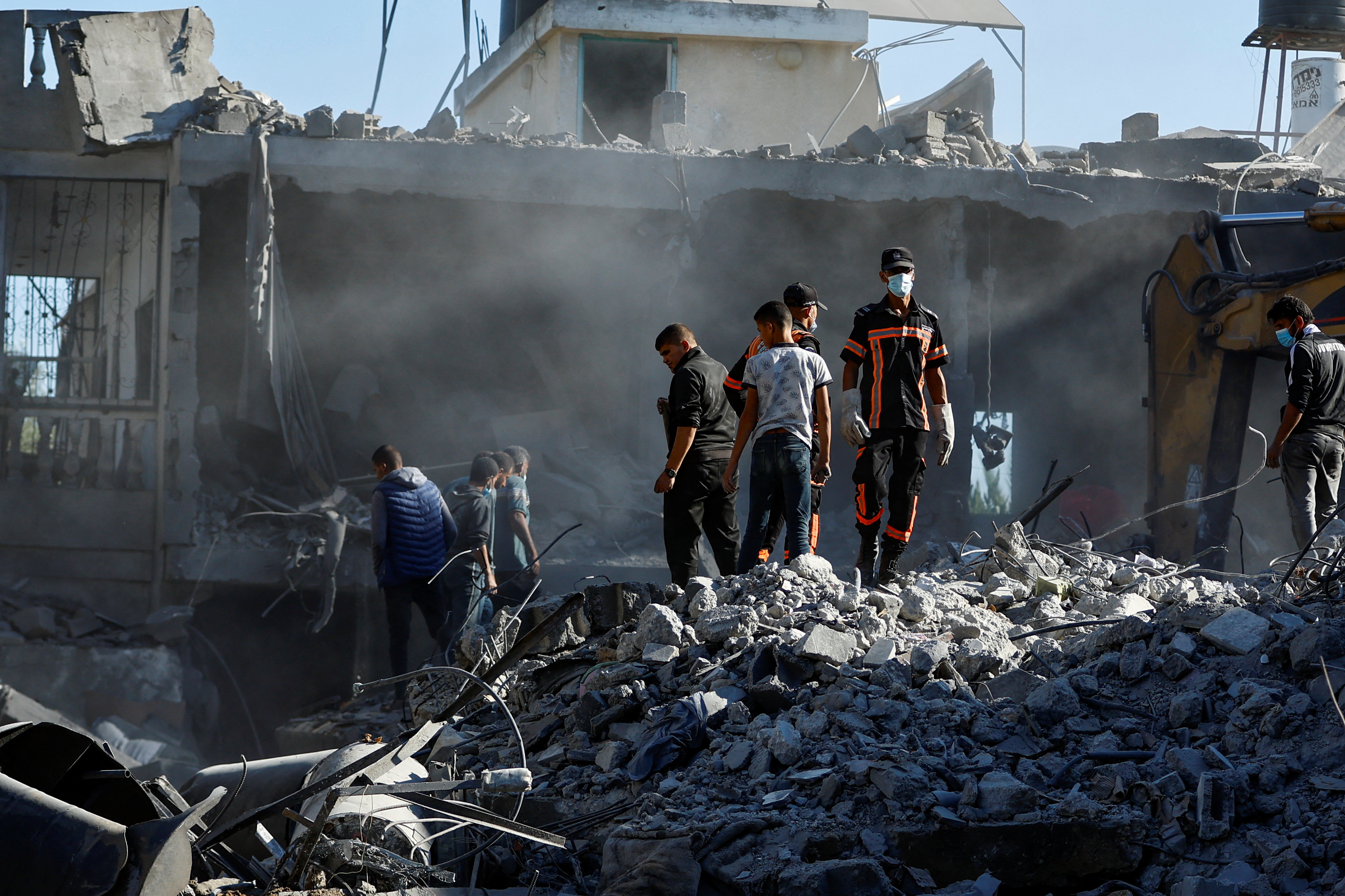 Ongoing conflict between Israel and the Palestinian Islamist group Hamas in Khan Younis