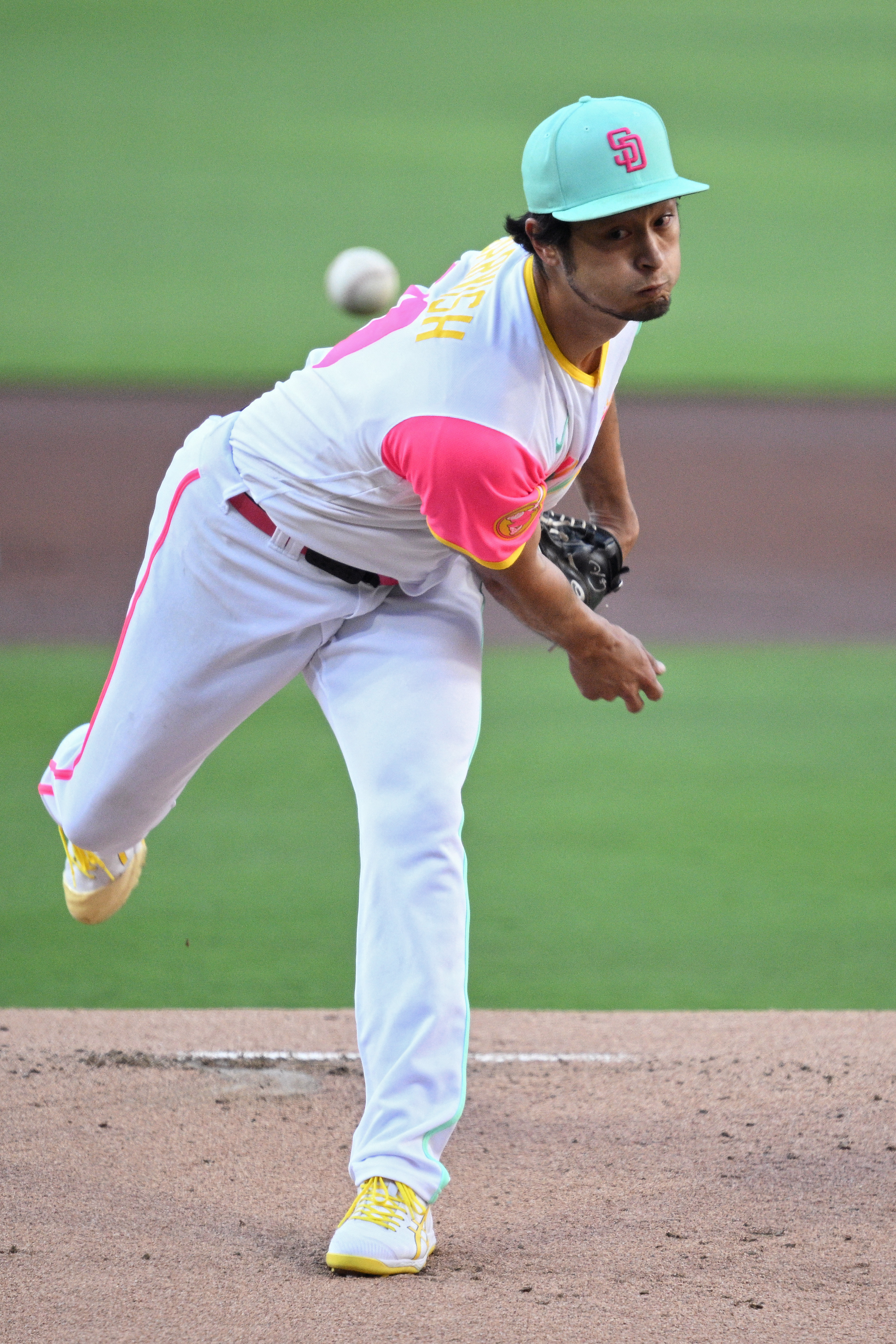 Uniforms worn for San Diego Padres at New York Mets on April 26