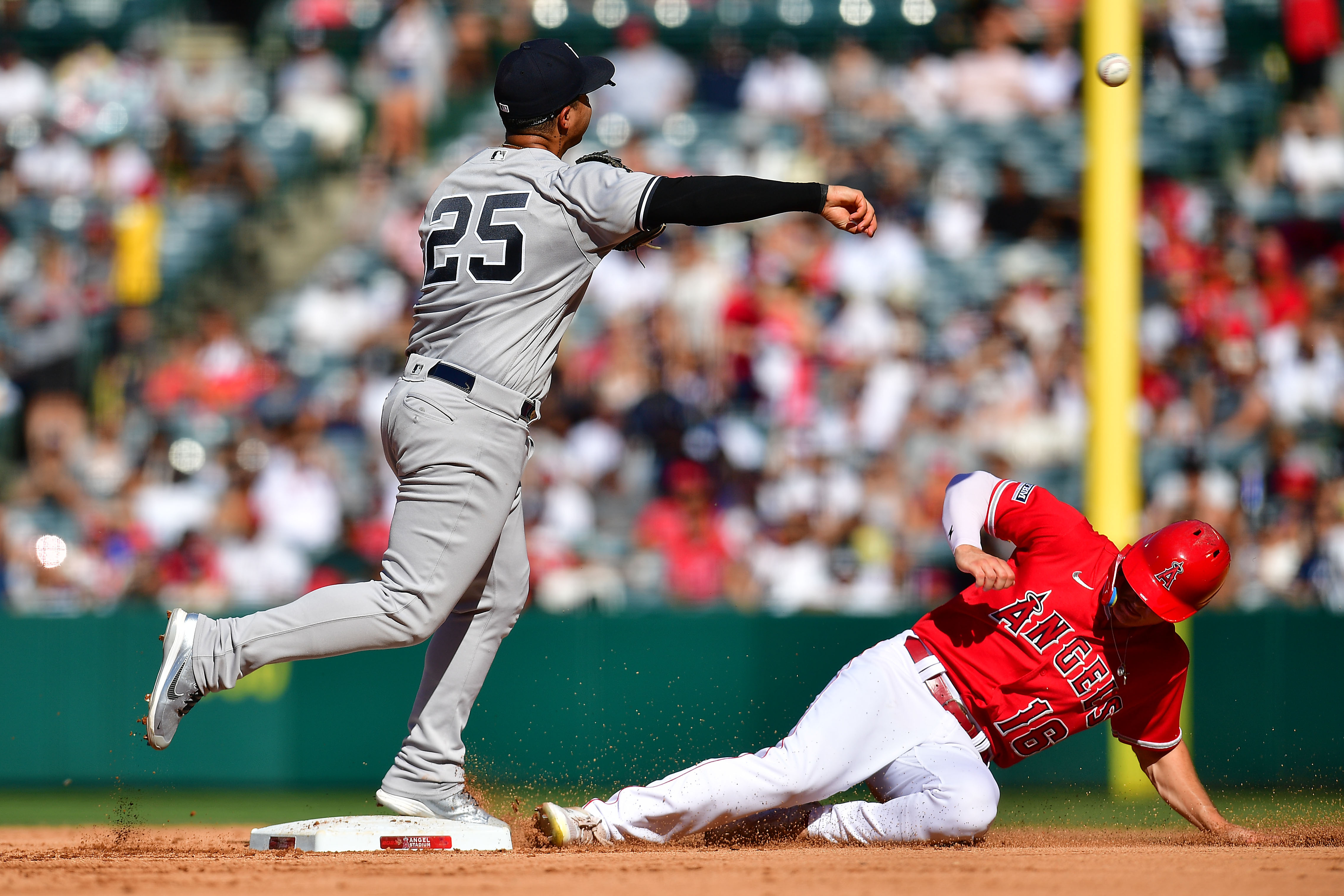 Chase Silseth leads Angels to sweep of Yankees, 4th victory in 5