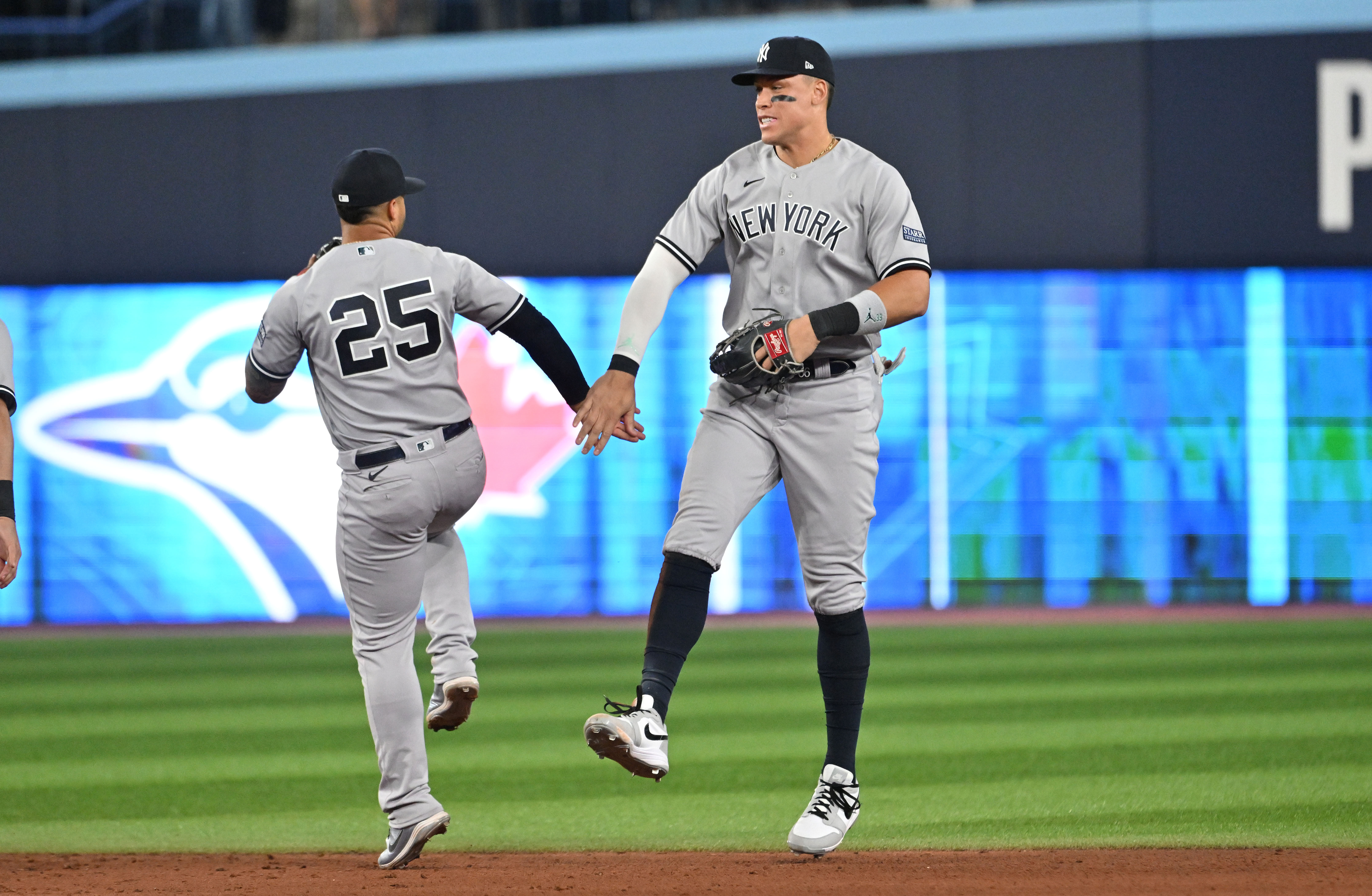 Aaron Judge belts two homers as Yanks blank Blue Jays