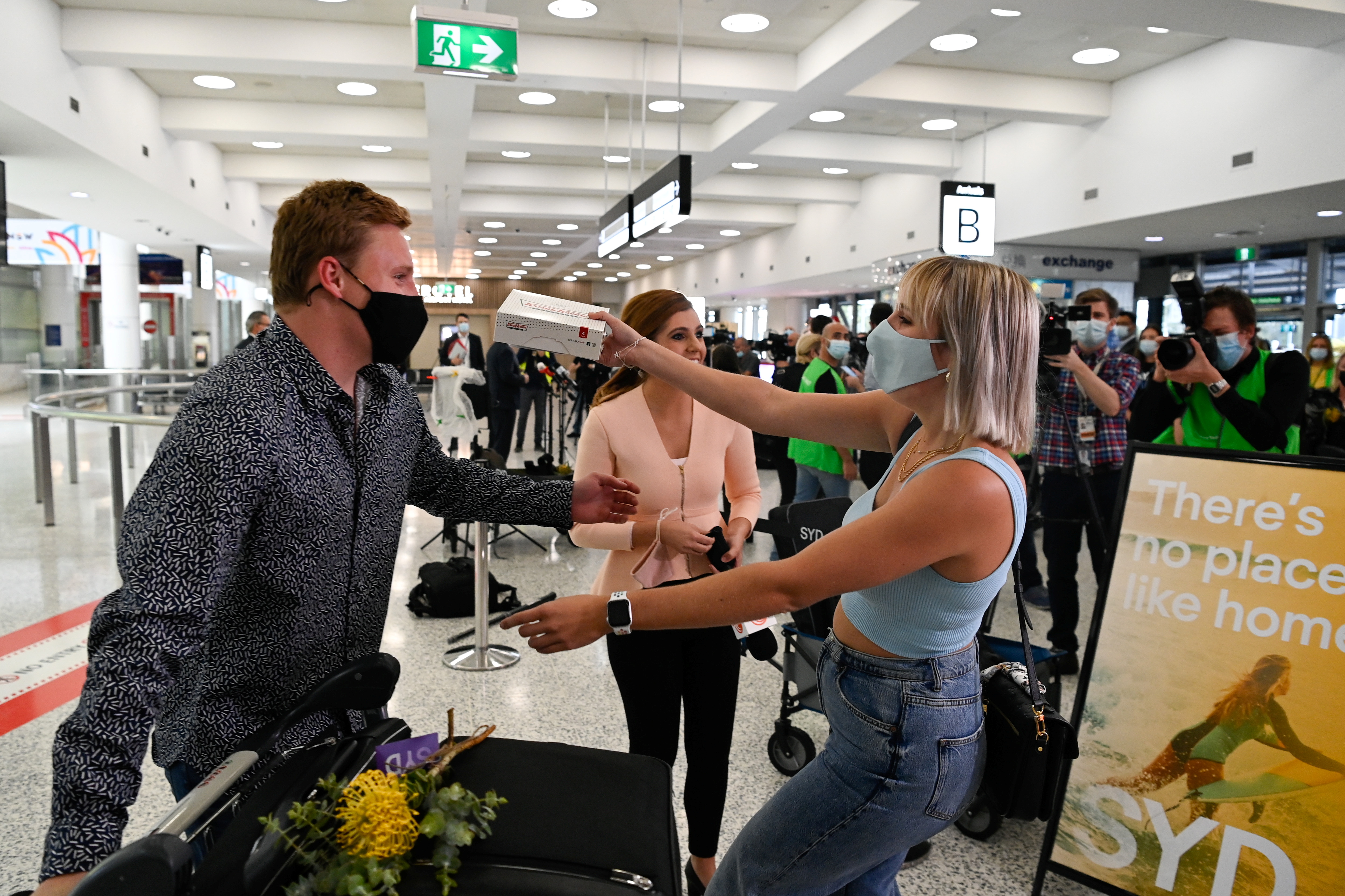 Sydney drops quarantine for Australian travellers for first time in pandemic