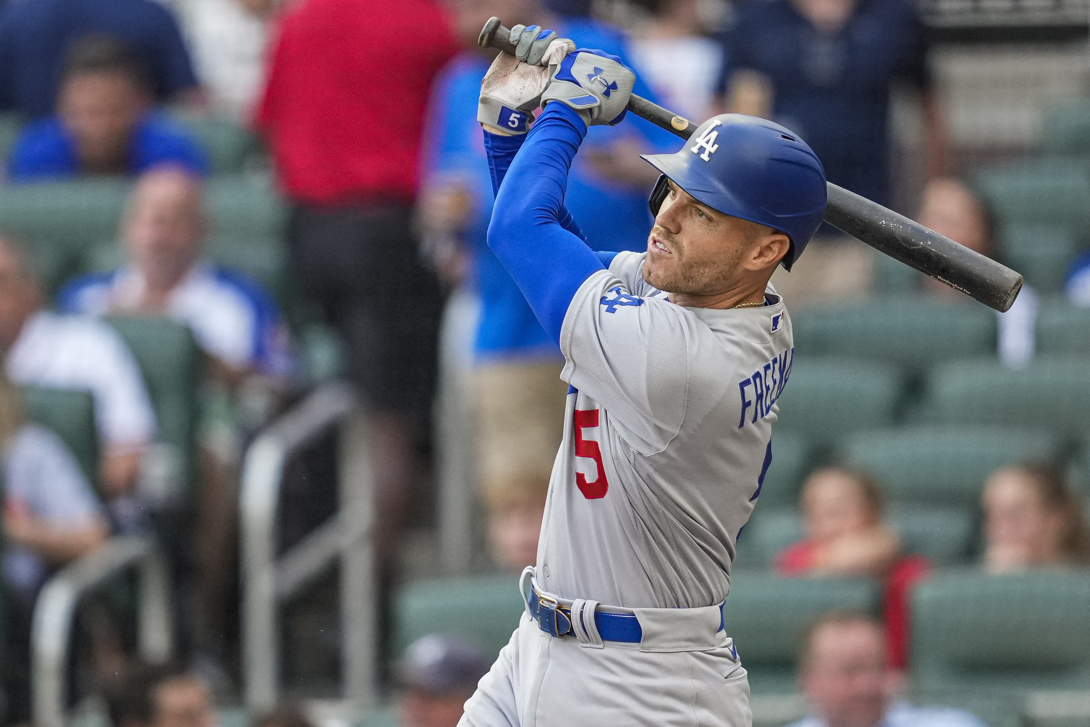 Braves walk off Dodgers again on Eddie Rosario single, take 2-0 lead in  NLCS - The Boston Globe