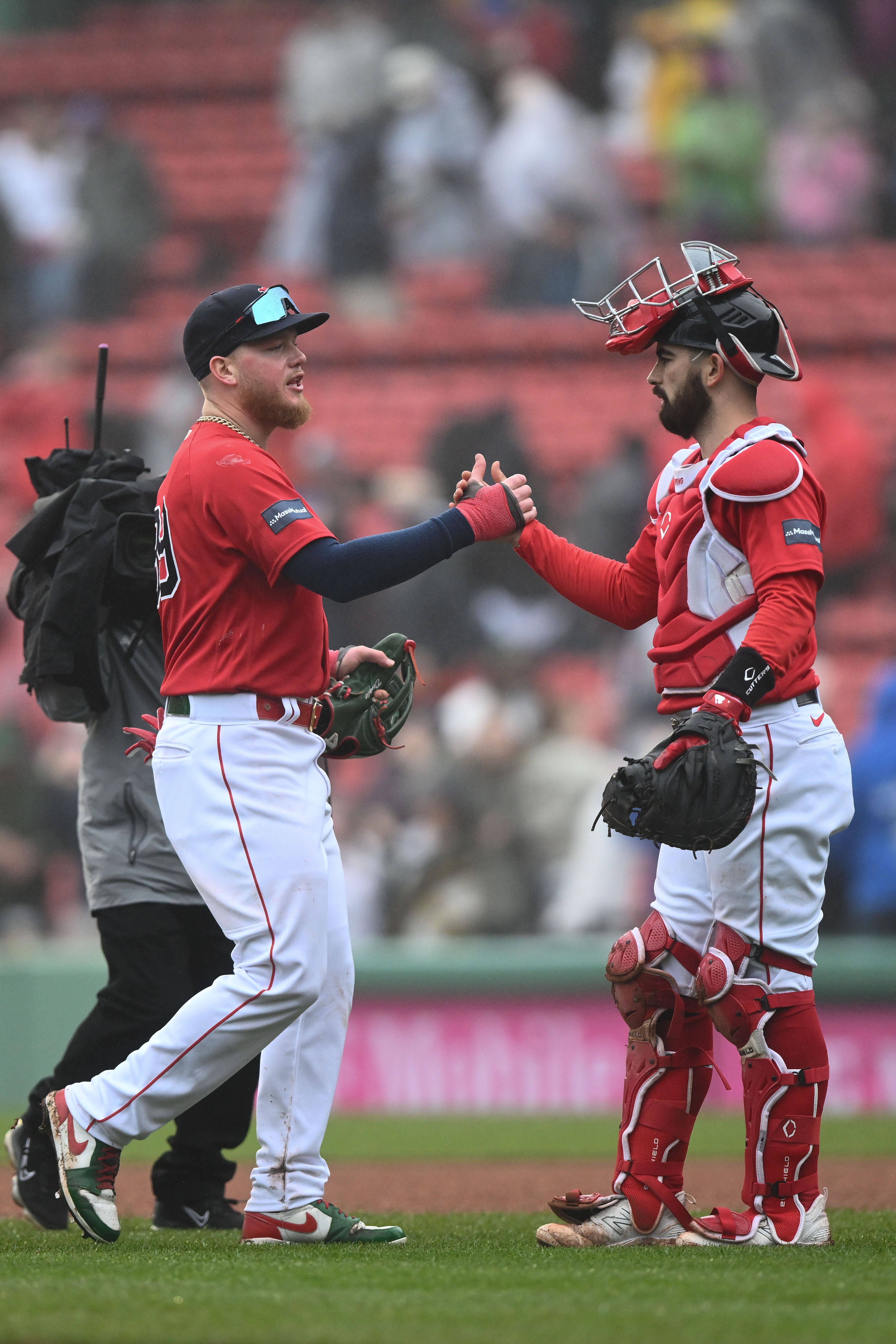 Red Sox top Guardians 7-1 behind Wong, Verdugo home runs - The San