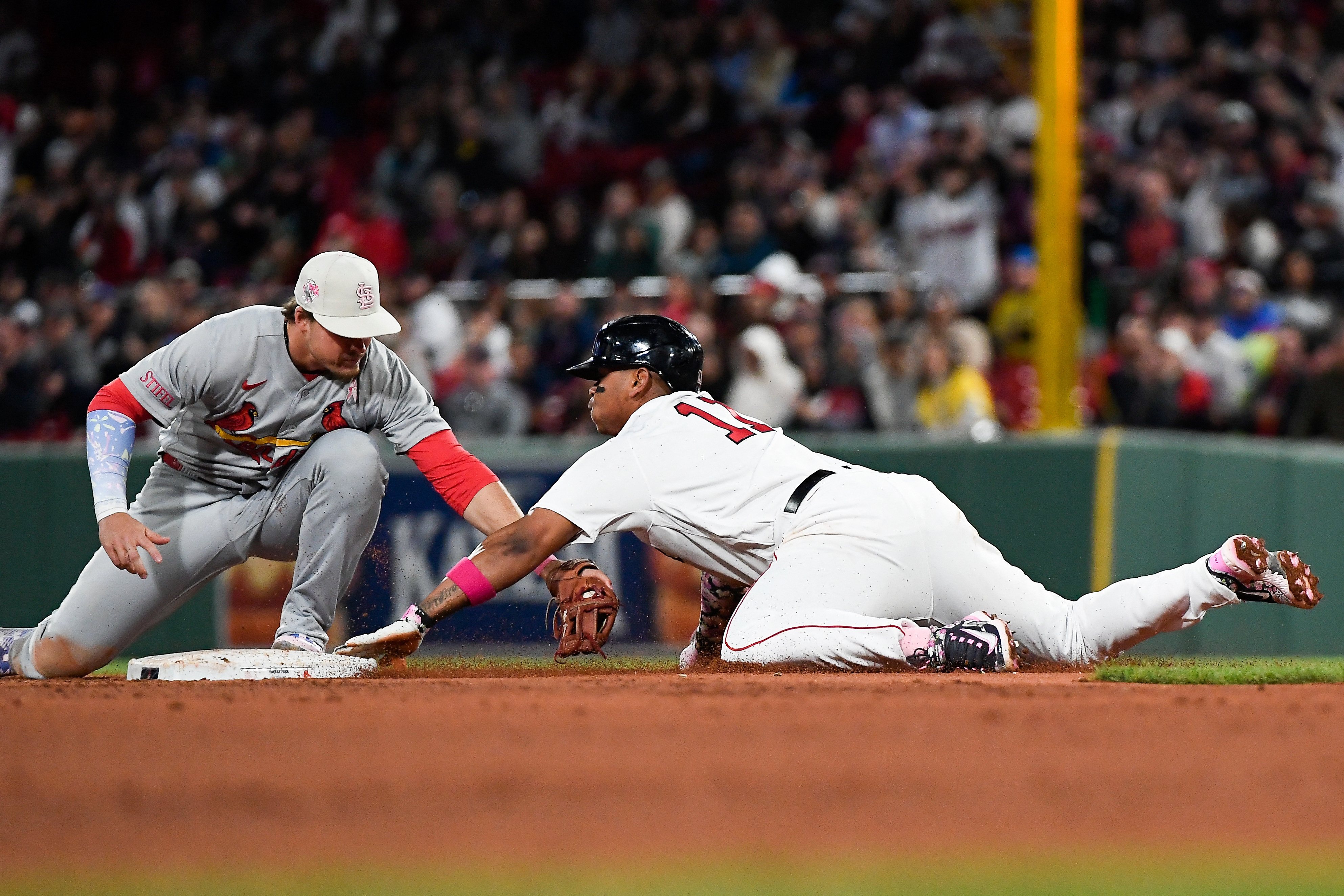 Red Sox routed by Cardinals as St. Louis completes sweep
