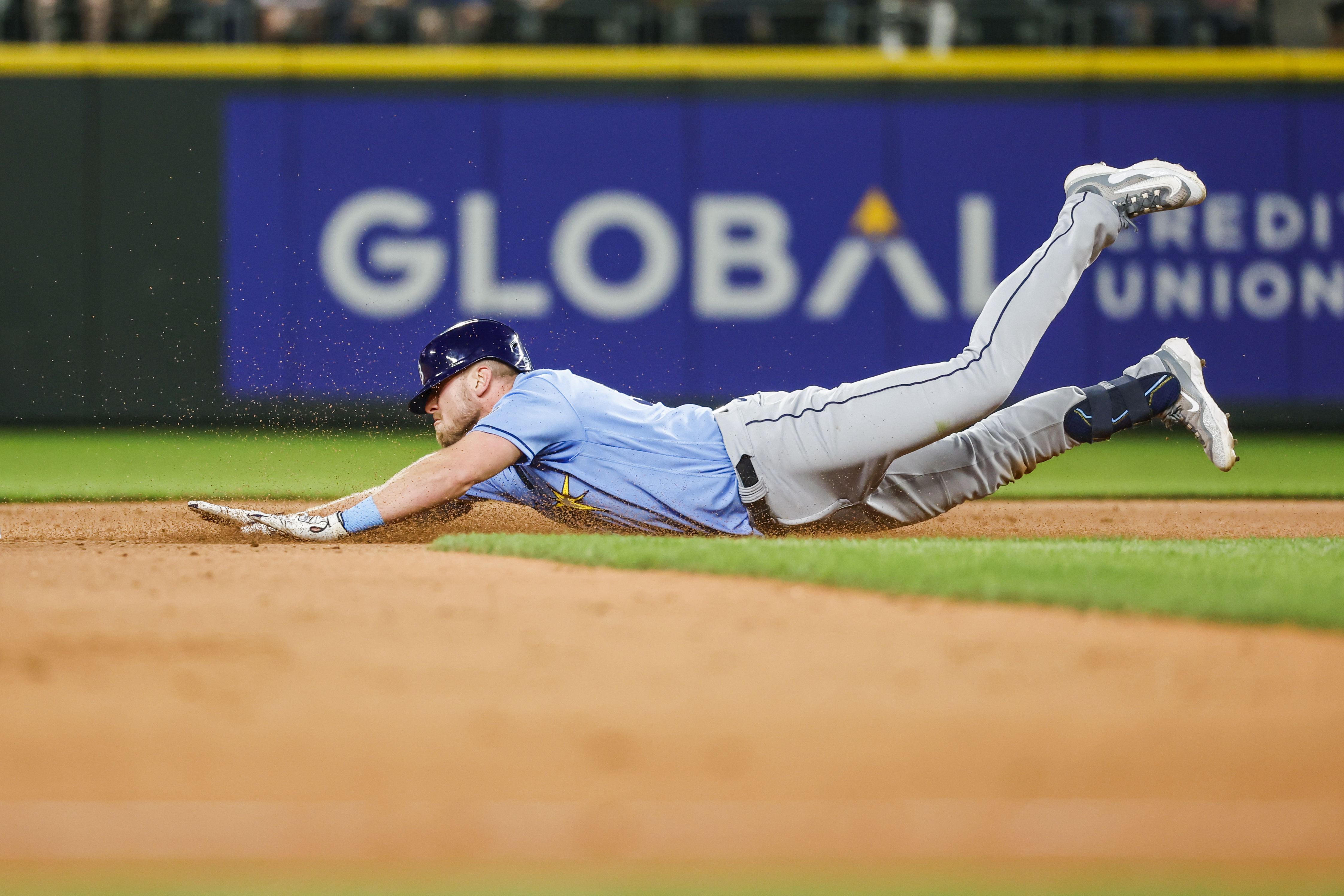 Rays score 15 unanswered runs to rally for 15-4 win over sinking Mariners –  KXAN Austin