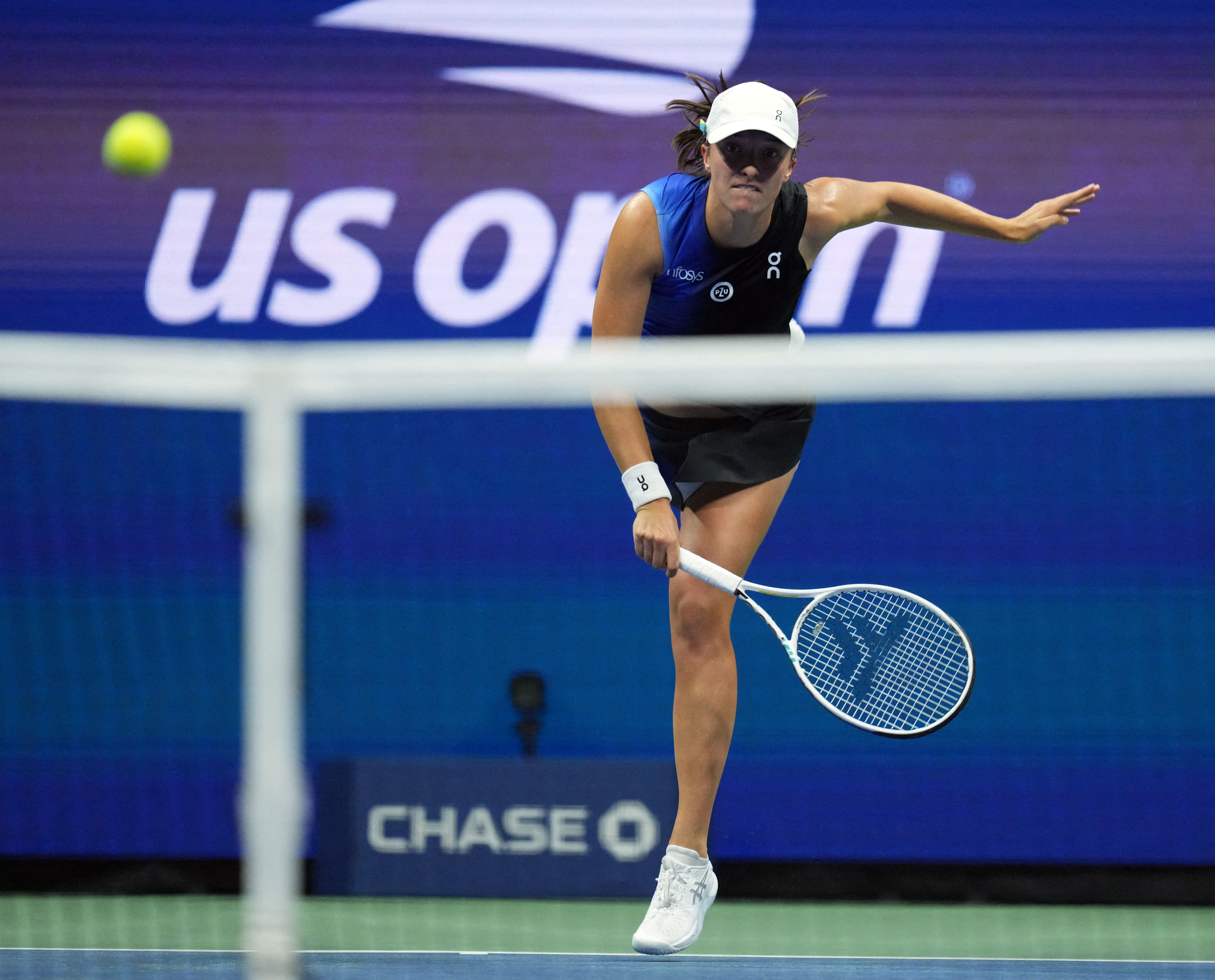 WTA roundup Veronika Kudermetova jolts Iga Swiatek in Tokyo Reuters