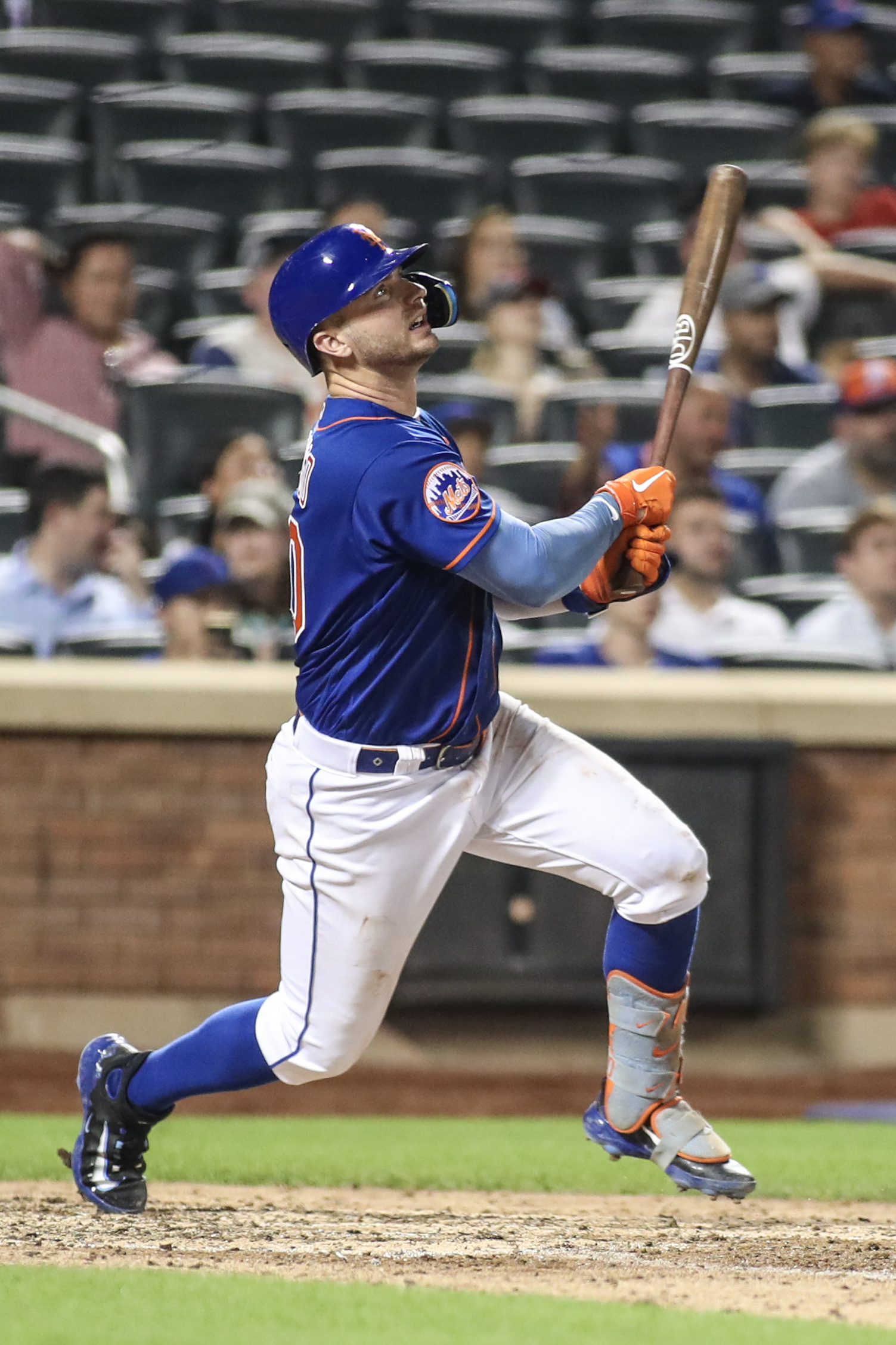 After rain delay, Mets eke out win over Nationals