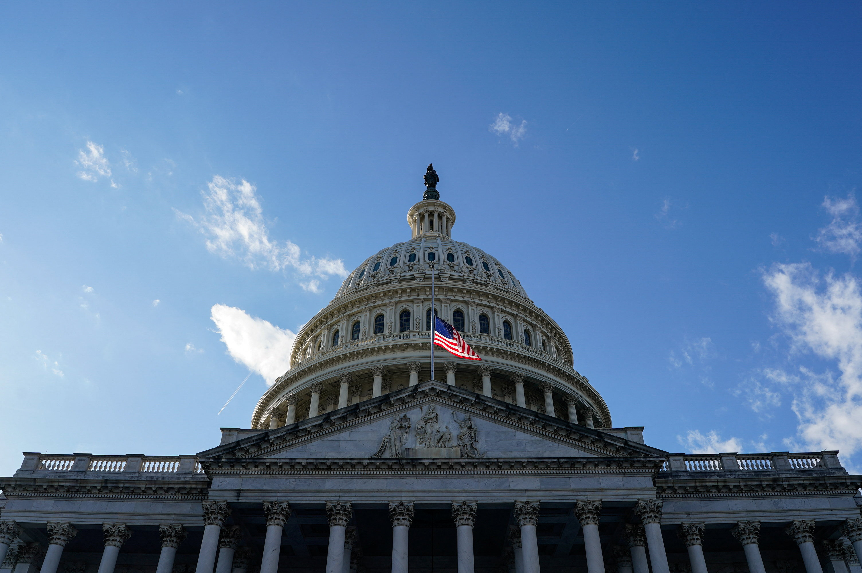 民間が所有する中央銀行 : 主権を奪われた国家アメリカの悲劇 民間が所有する中央銀行: 主権を奪われた国家アメリカの悲劇