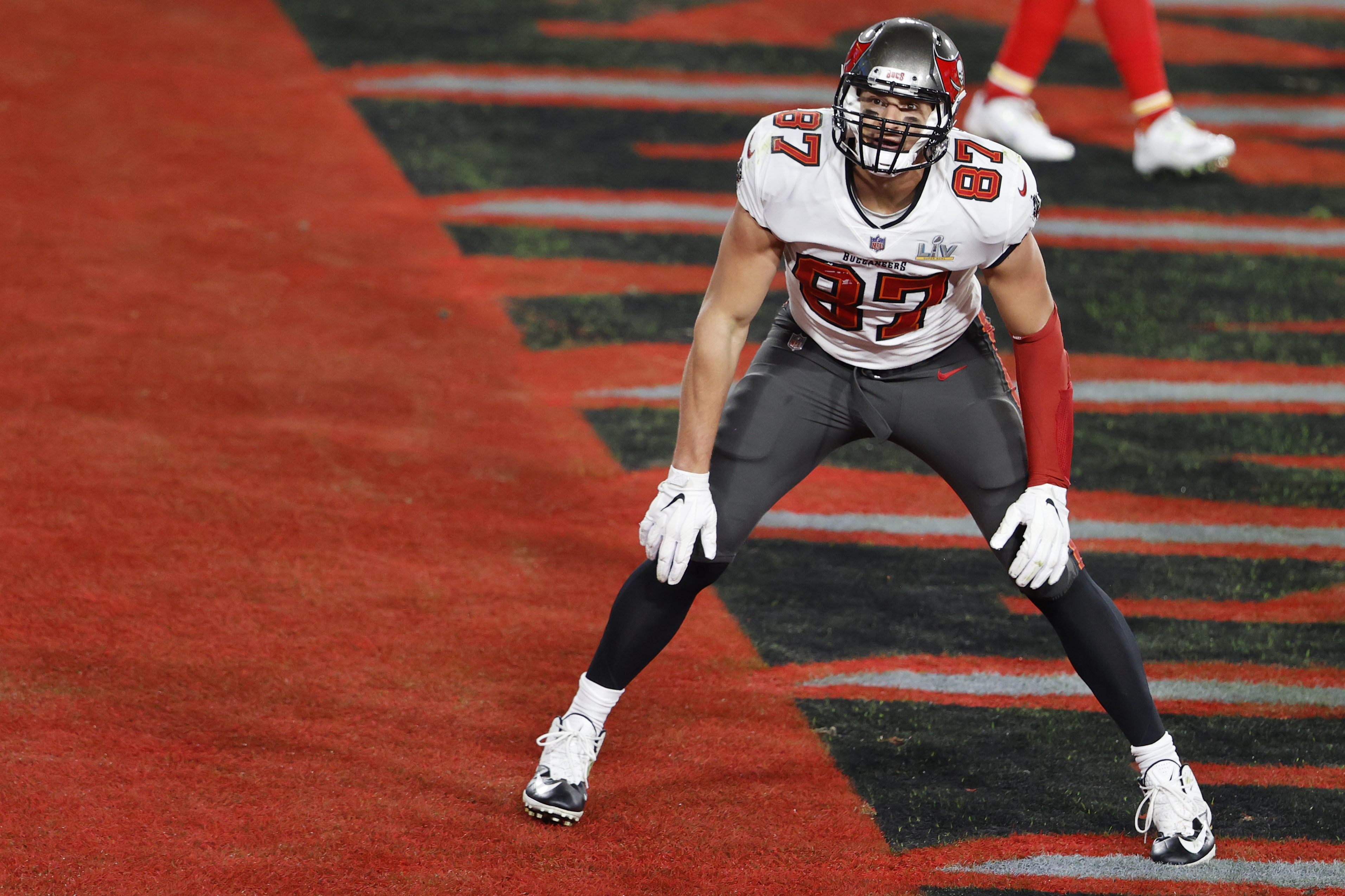 47+ Gronkowski Buccaneers Contract Images