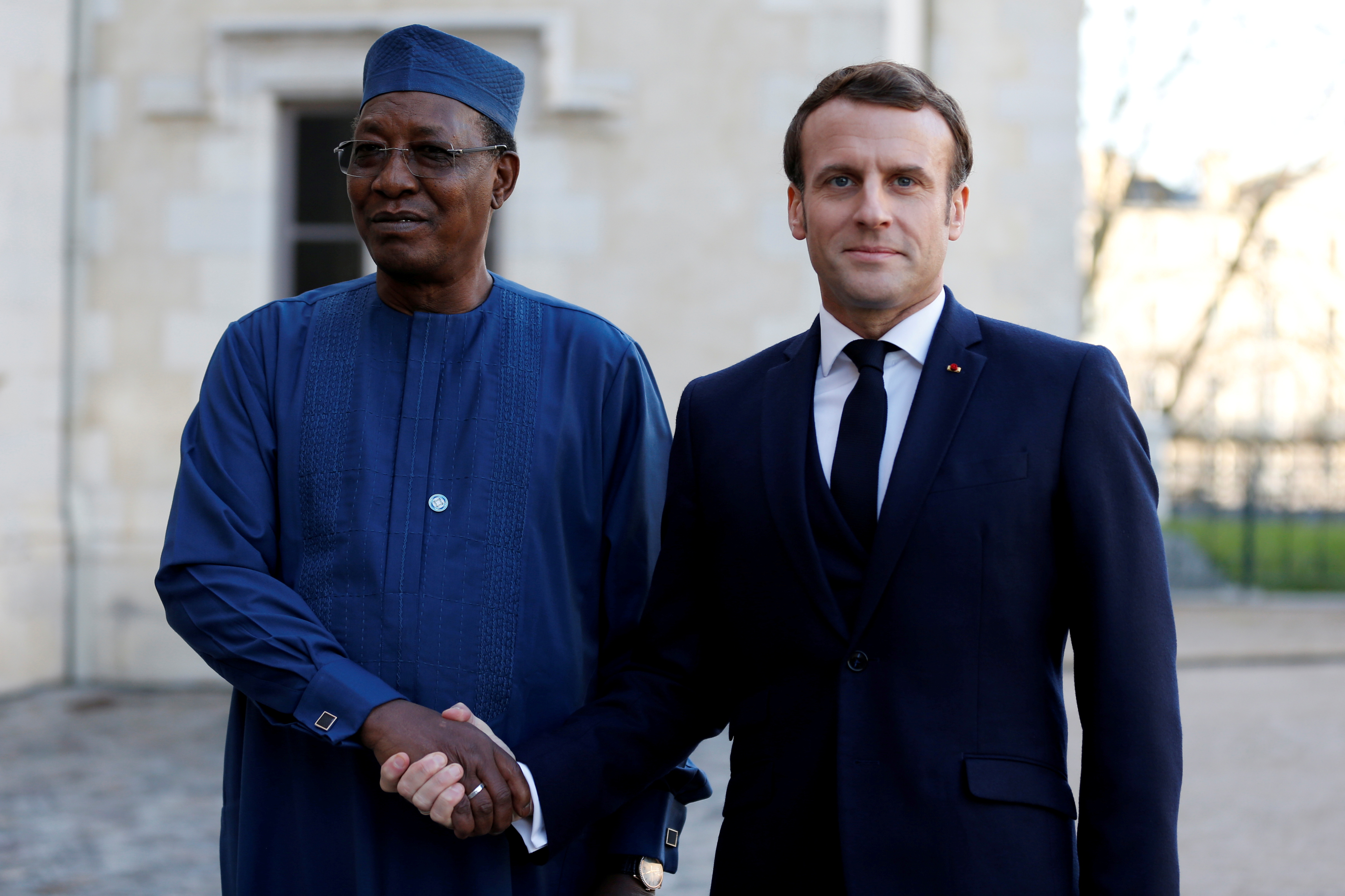 Macron welcomes Sahel leaders for a summit in Pau