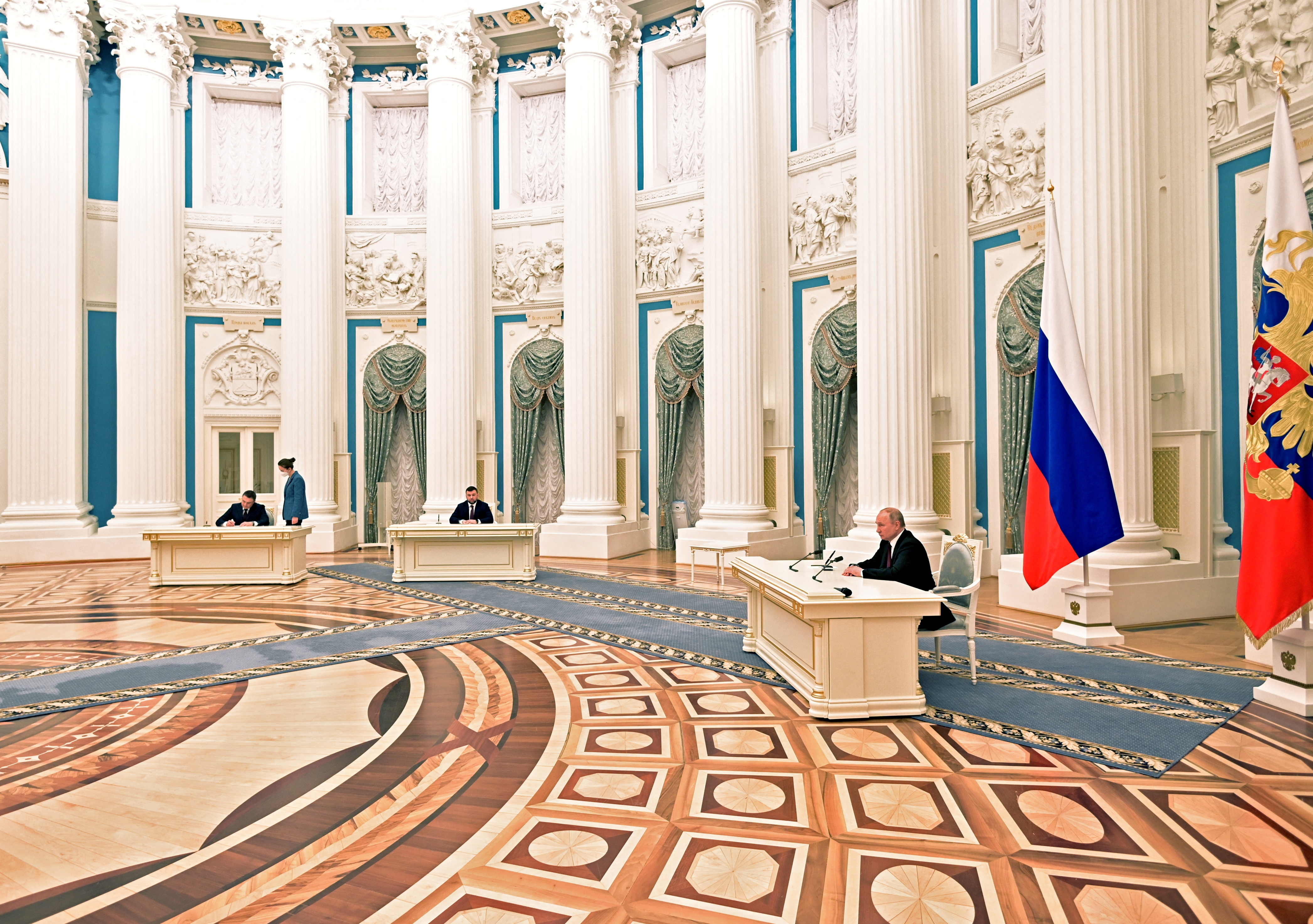 Russian President Putin recognises Ukraine rebel regions as independent