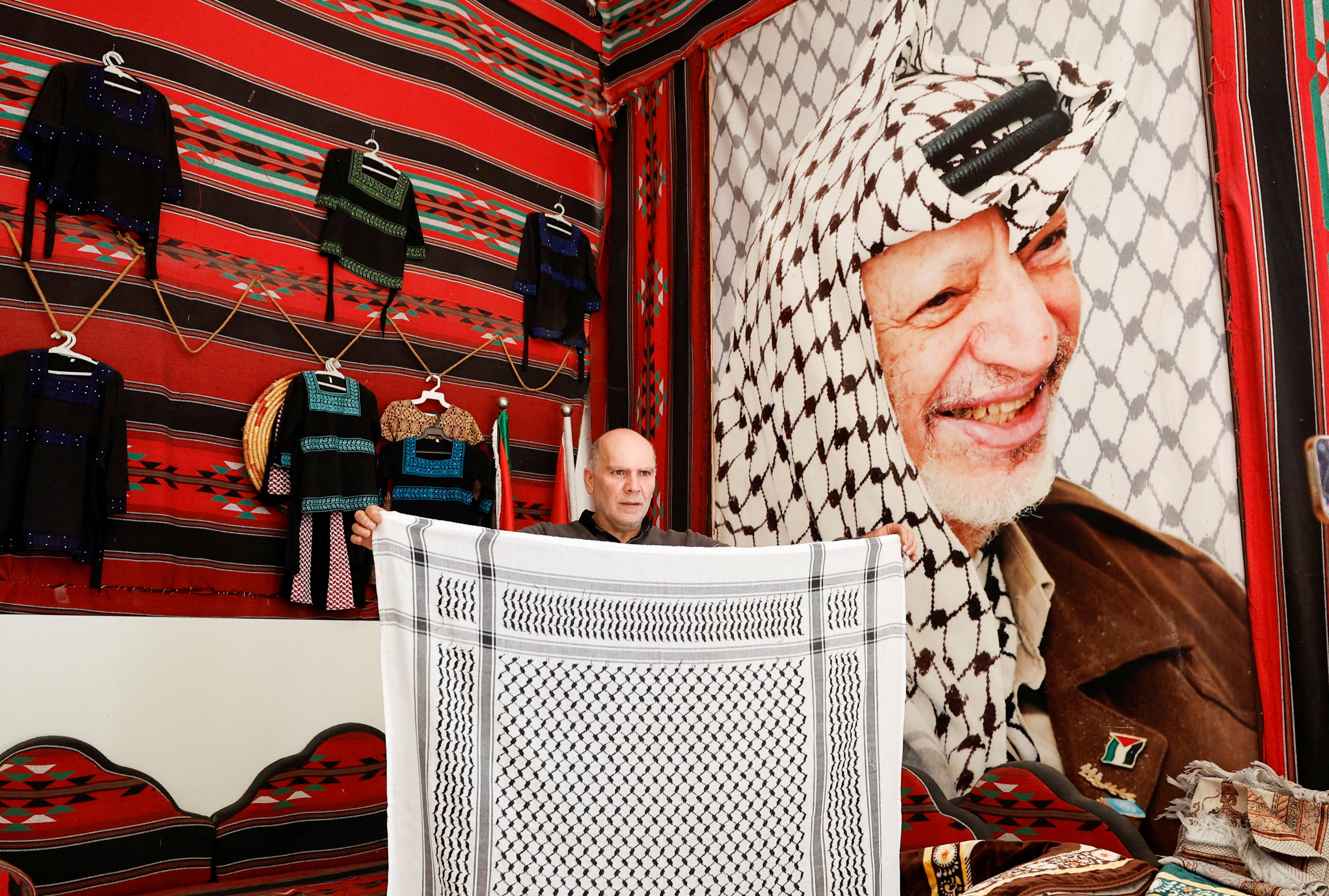 US sales of Palestinian keffiyehs soar, even as wearers targeted