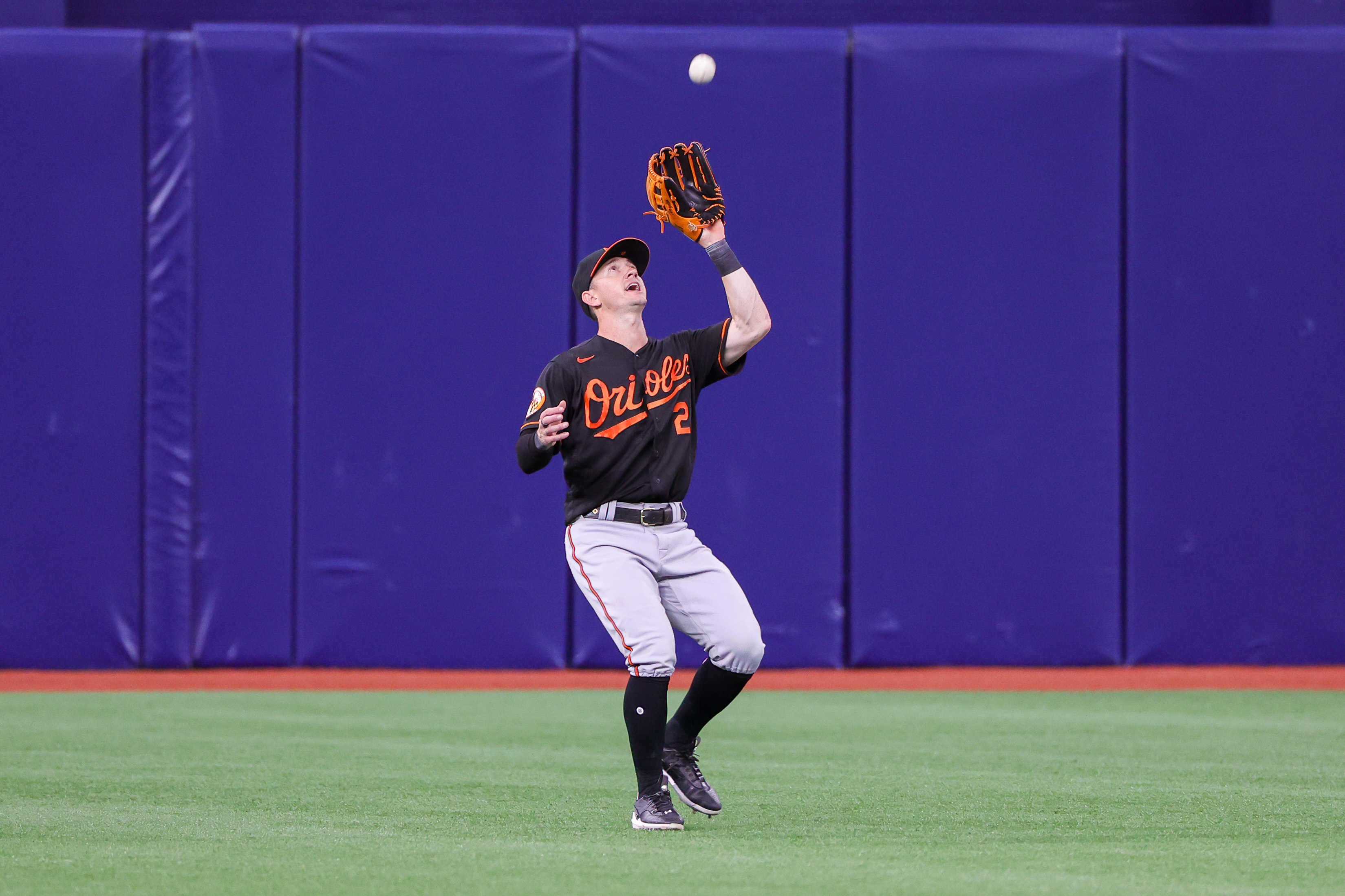 Colton Cowser's throw, hit help lift surging Orioles over Phillies - ABC  News