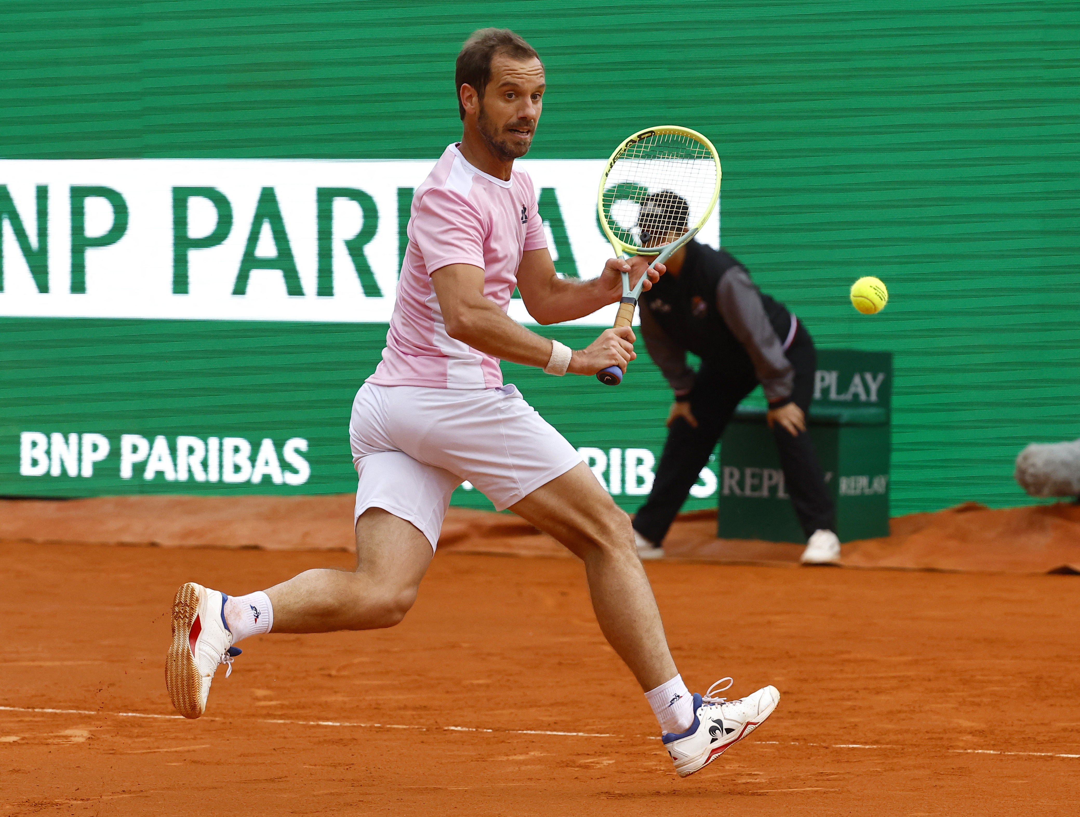 Watch: Dominic Thiem falls to the floor in exultation after