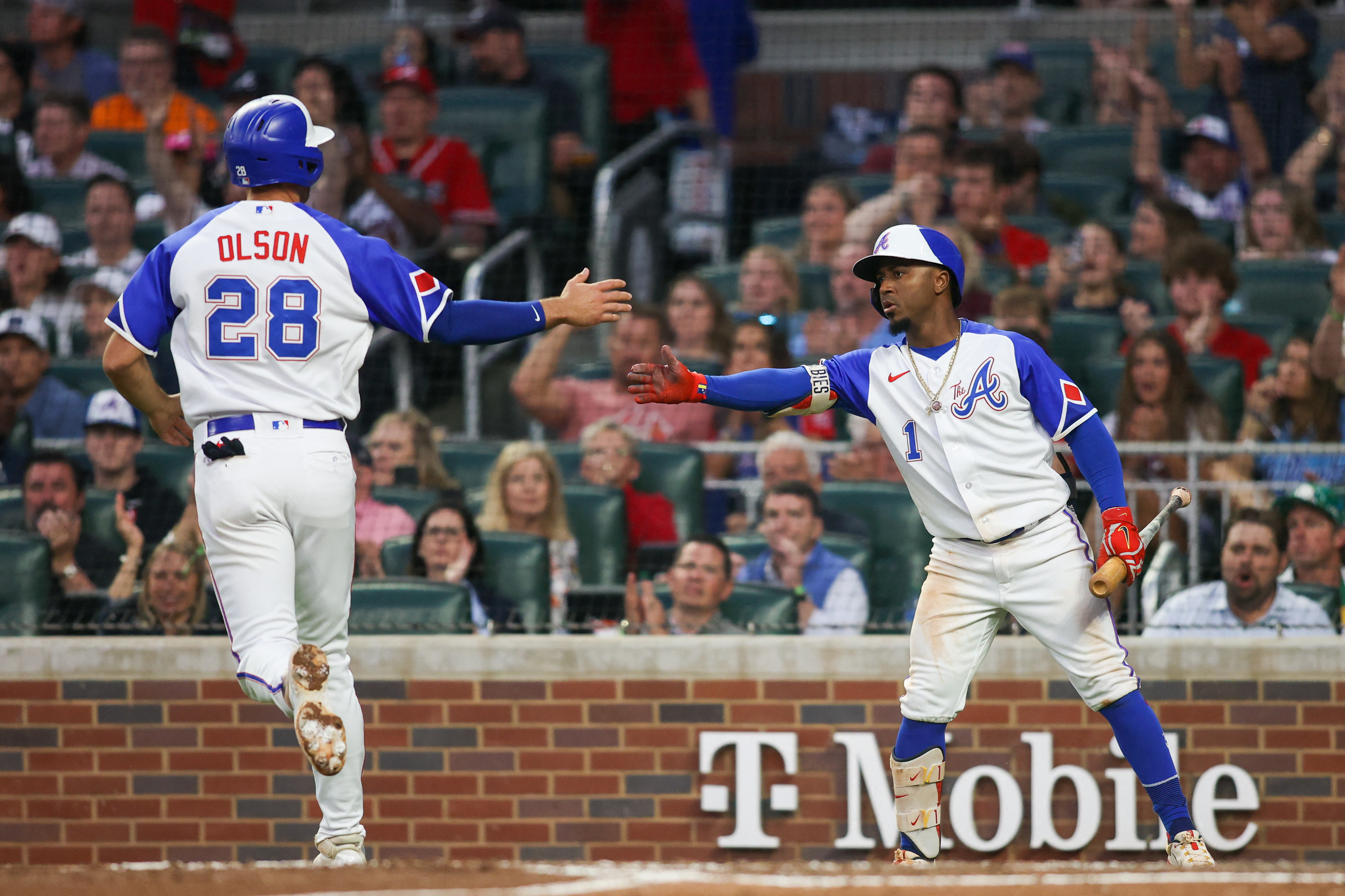 Kevin Pillar's pinch-hit homer rallies Braves past Orioles