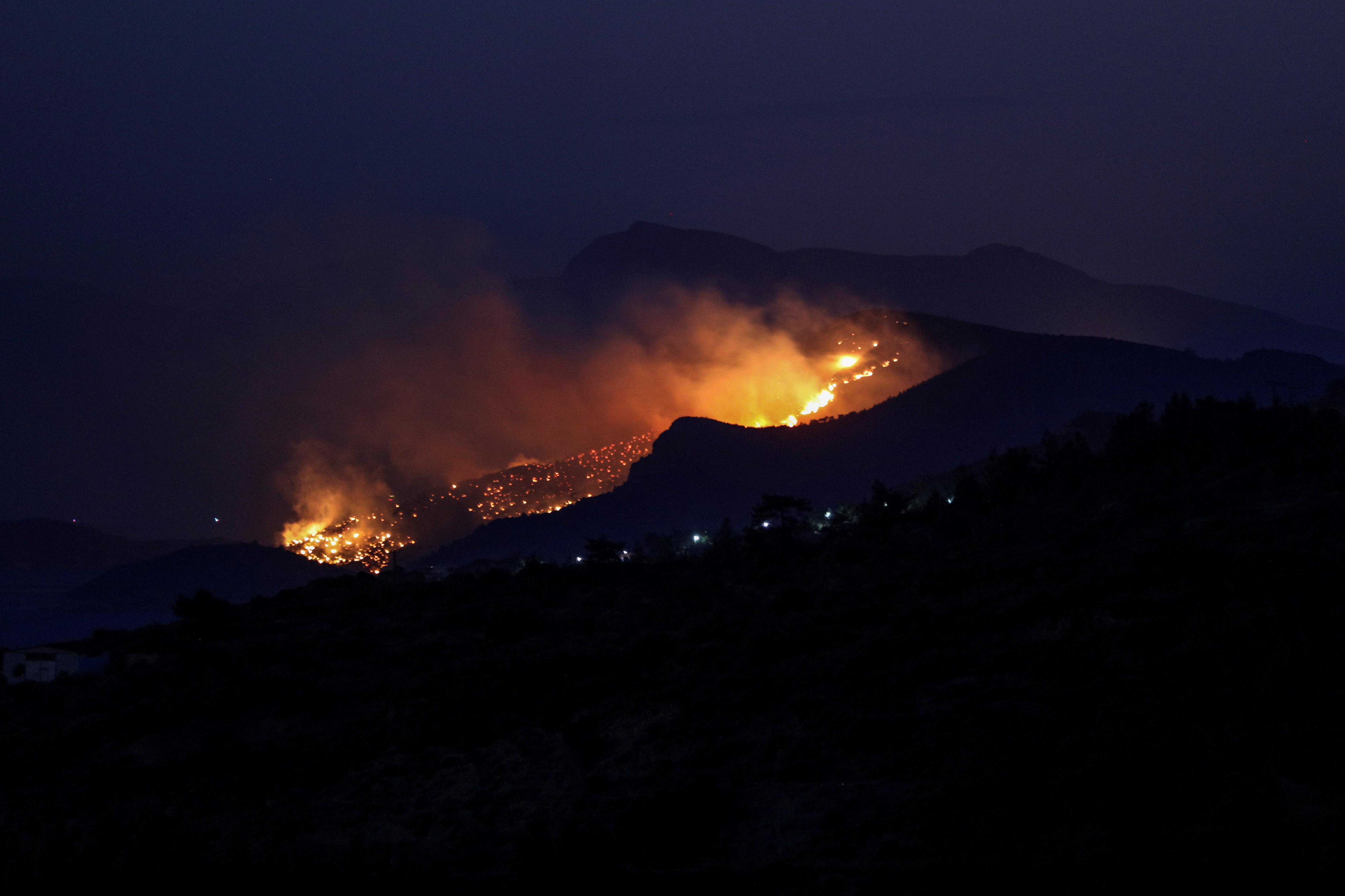 Wildfire rages on the island of Samos