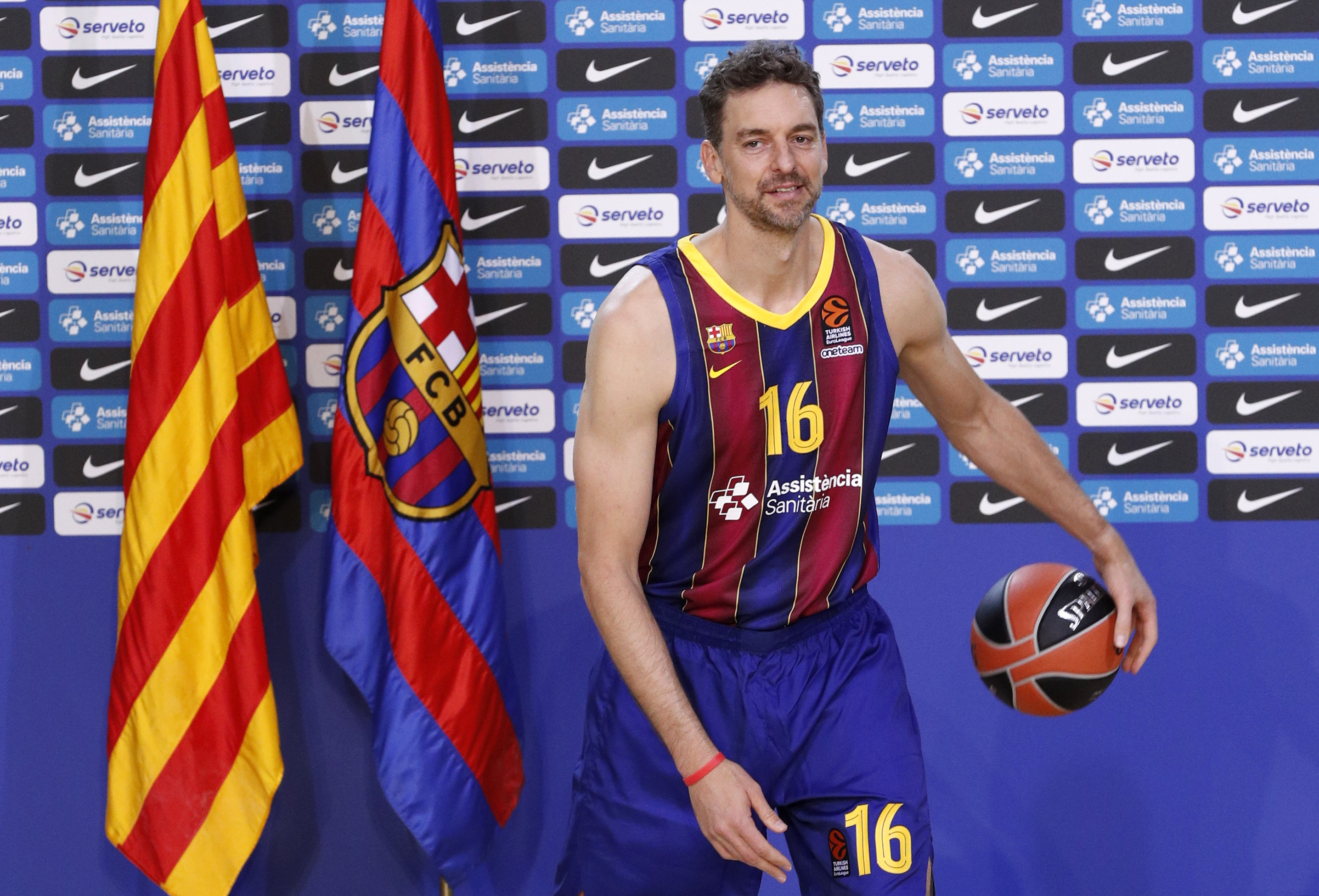 Basketball Returning Gasol Sets Sights On Euroleague Title At Barca Reuters