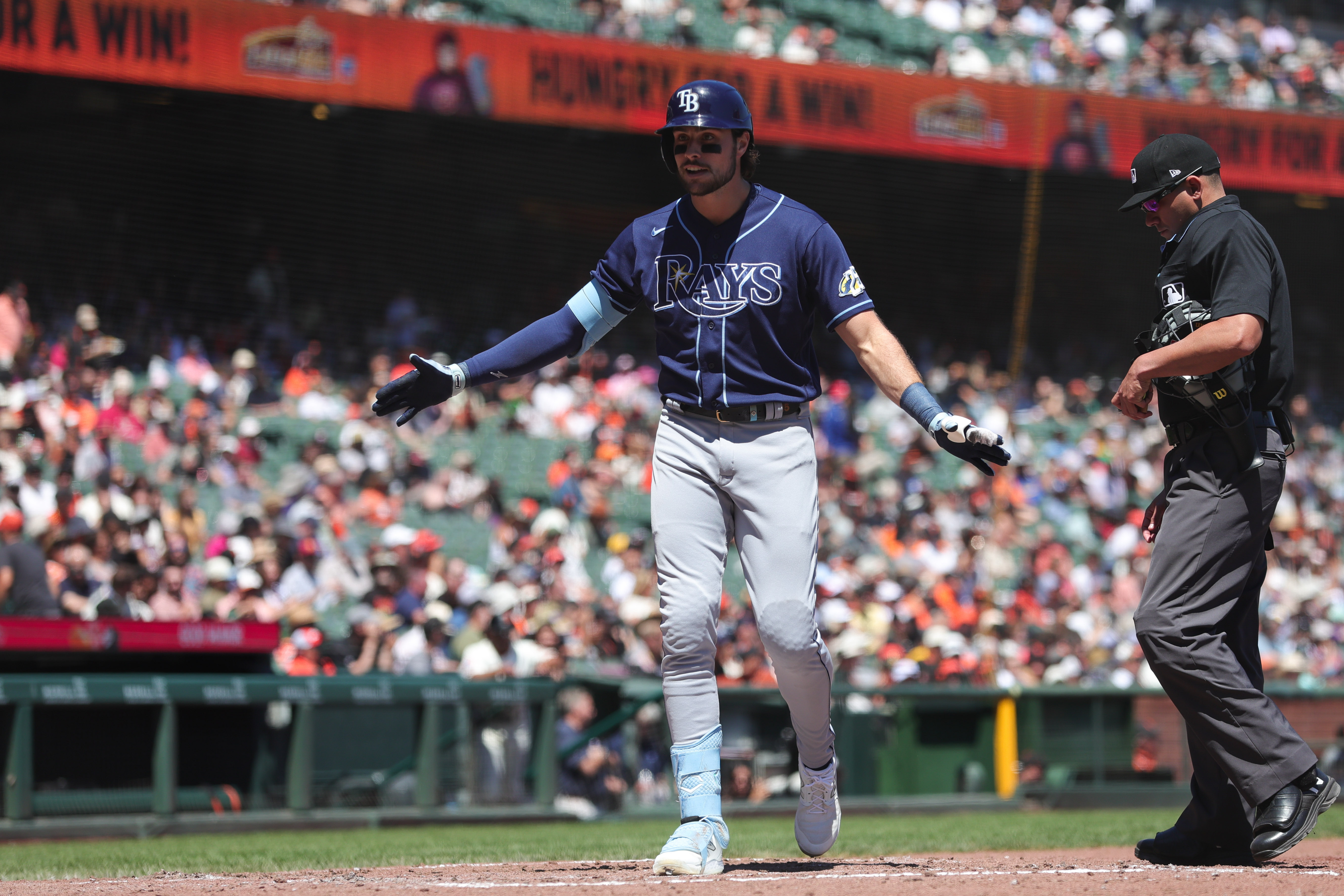 Raley races for 1st pinch-hit, inside-the-park HR in Rays' history in 6-1  win over Giants