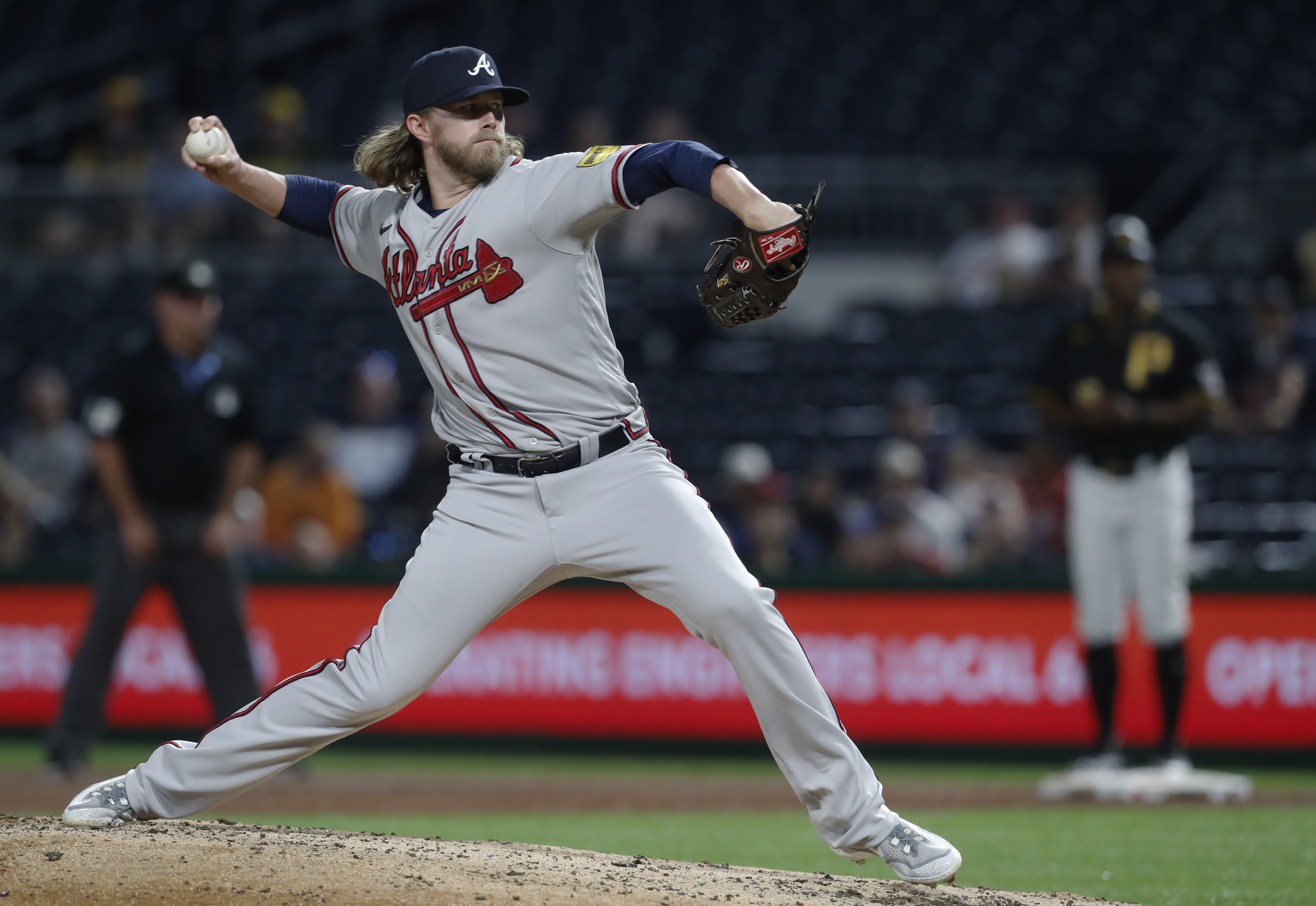 Pittsburgh Pirates hold off Atlanta Braves 7-6 after rain delay -  Washington Times