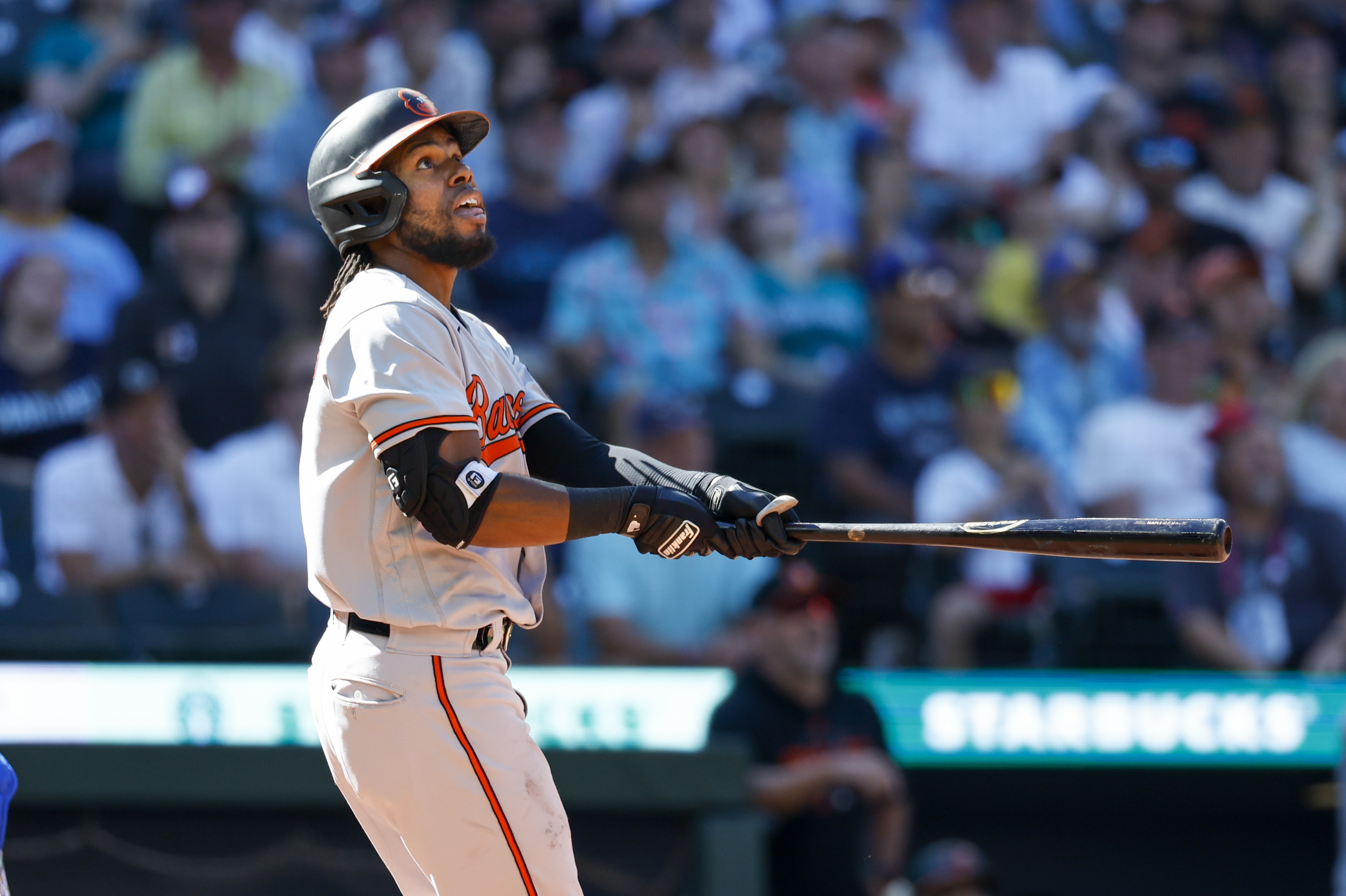 Cedric Mullins helps Orioles down Mariners in 10