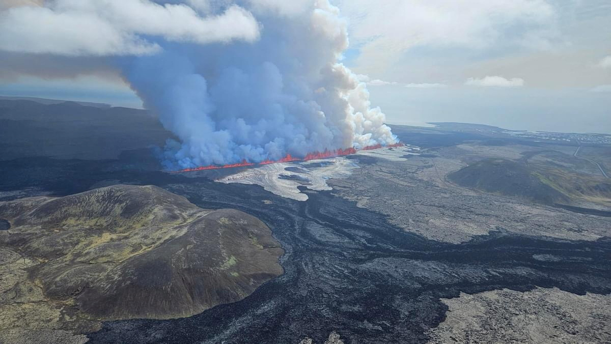 アイスランドで火山噴火、昨年12月以後5回目